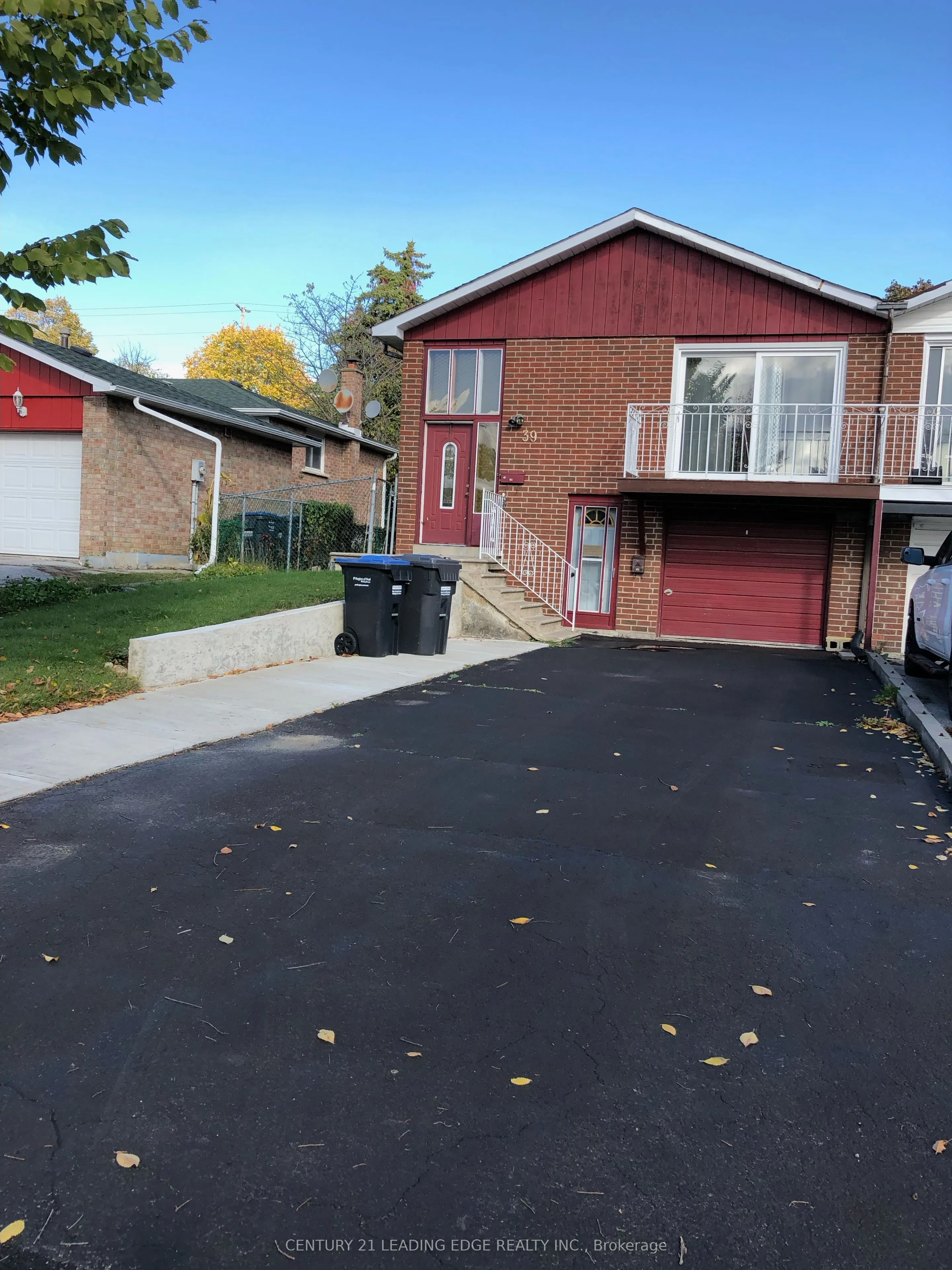 39 Mallard Crescent, #Upper