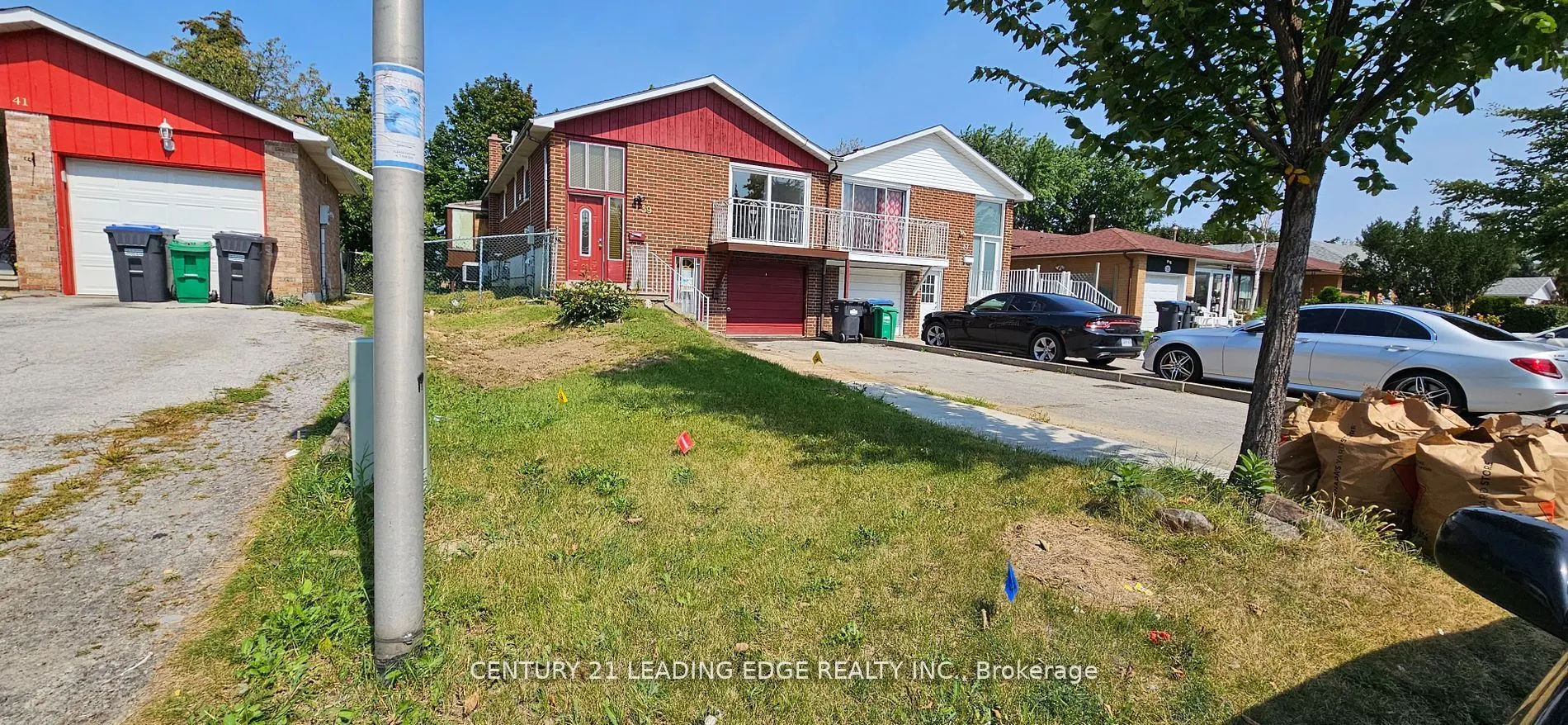 39 Mallard Crescent, #Upper