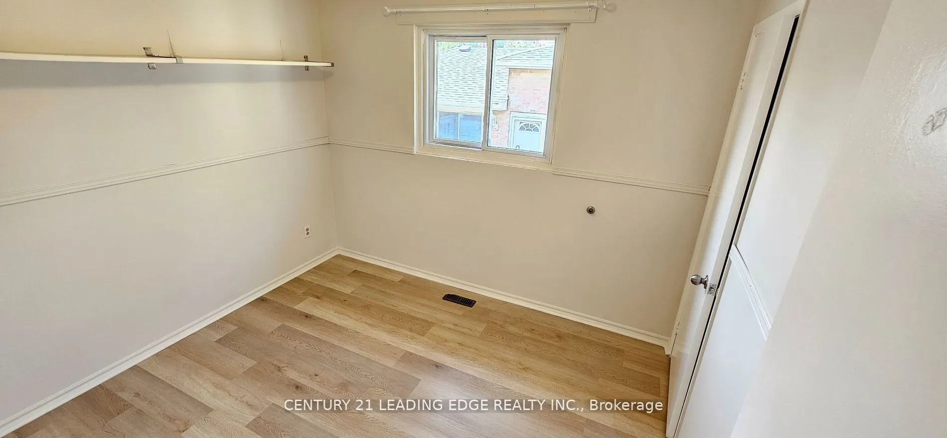 39 Mallard Crescent, #Upper