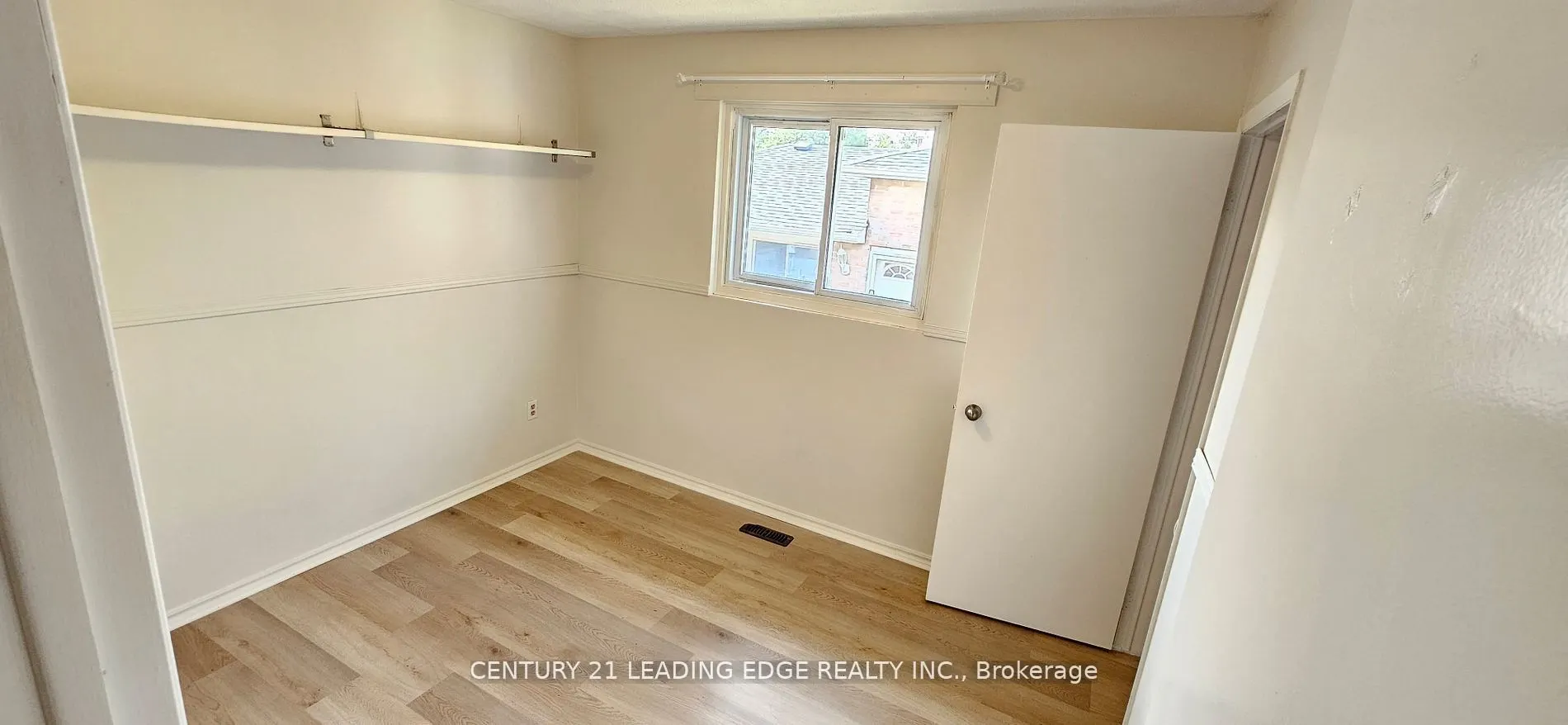 39 Mallard Crescent, #Upper