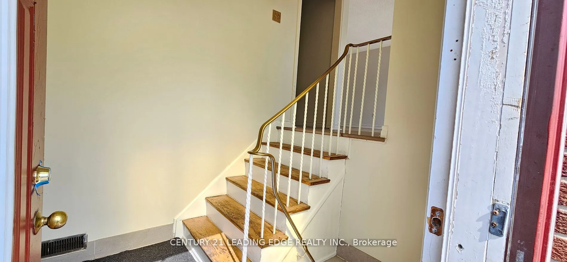 39 Mallard Crescent, #Upper