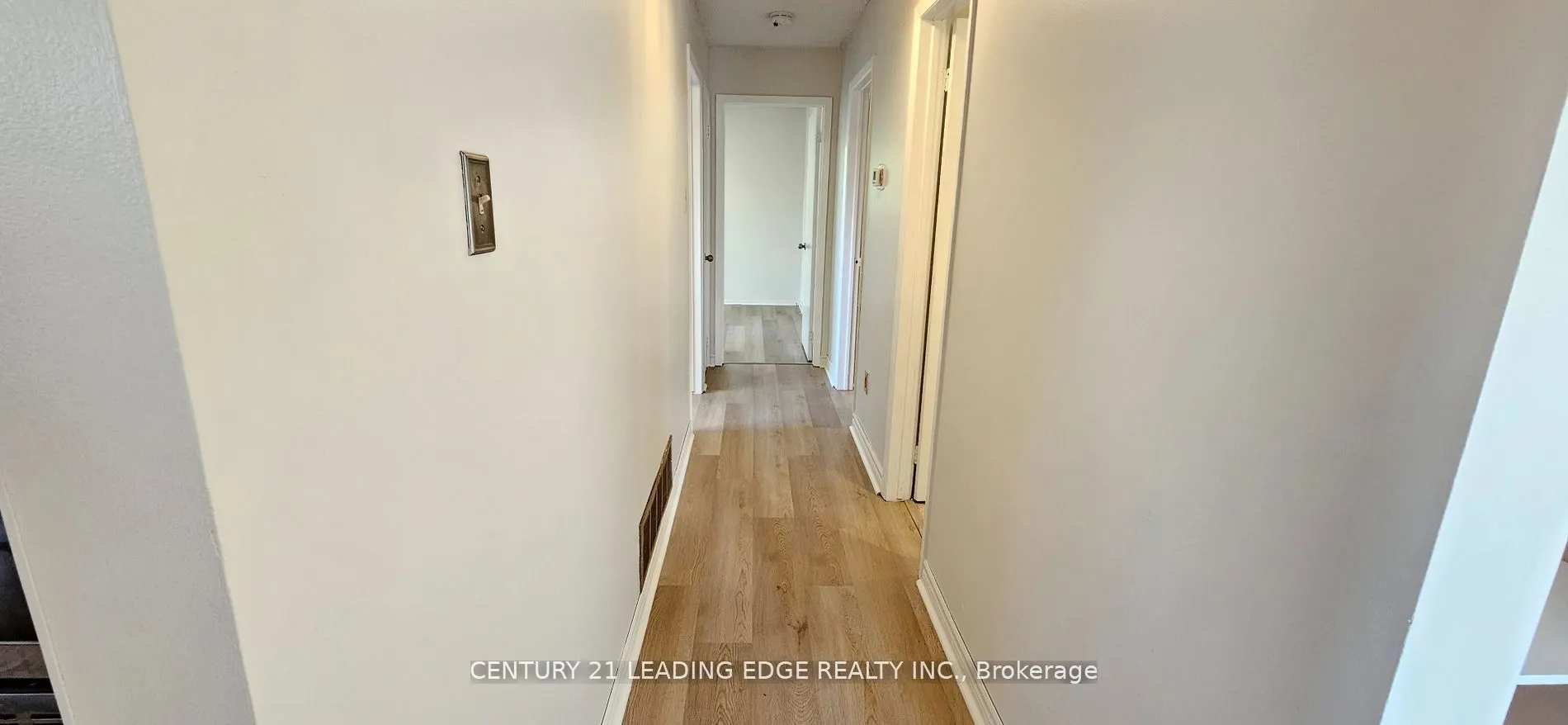 39 Mallard Crescent, #Upper