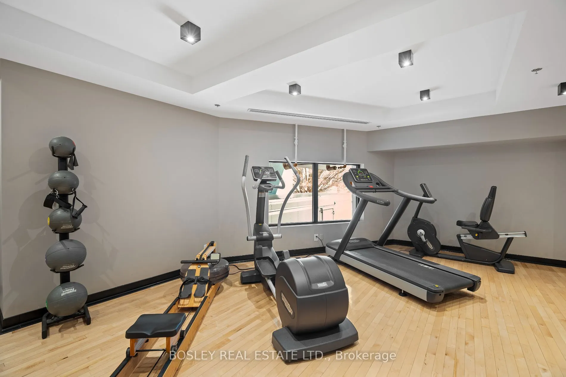 530 Indian Grove, #416