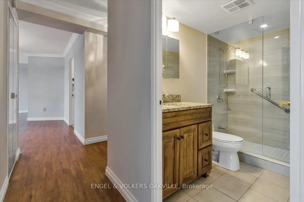 1580 Mississauga Valley Boulevard, #808