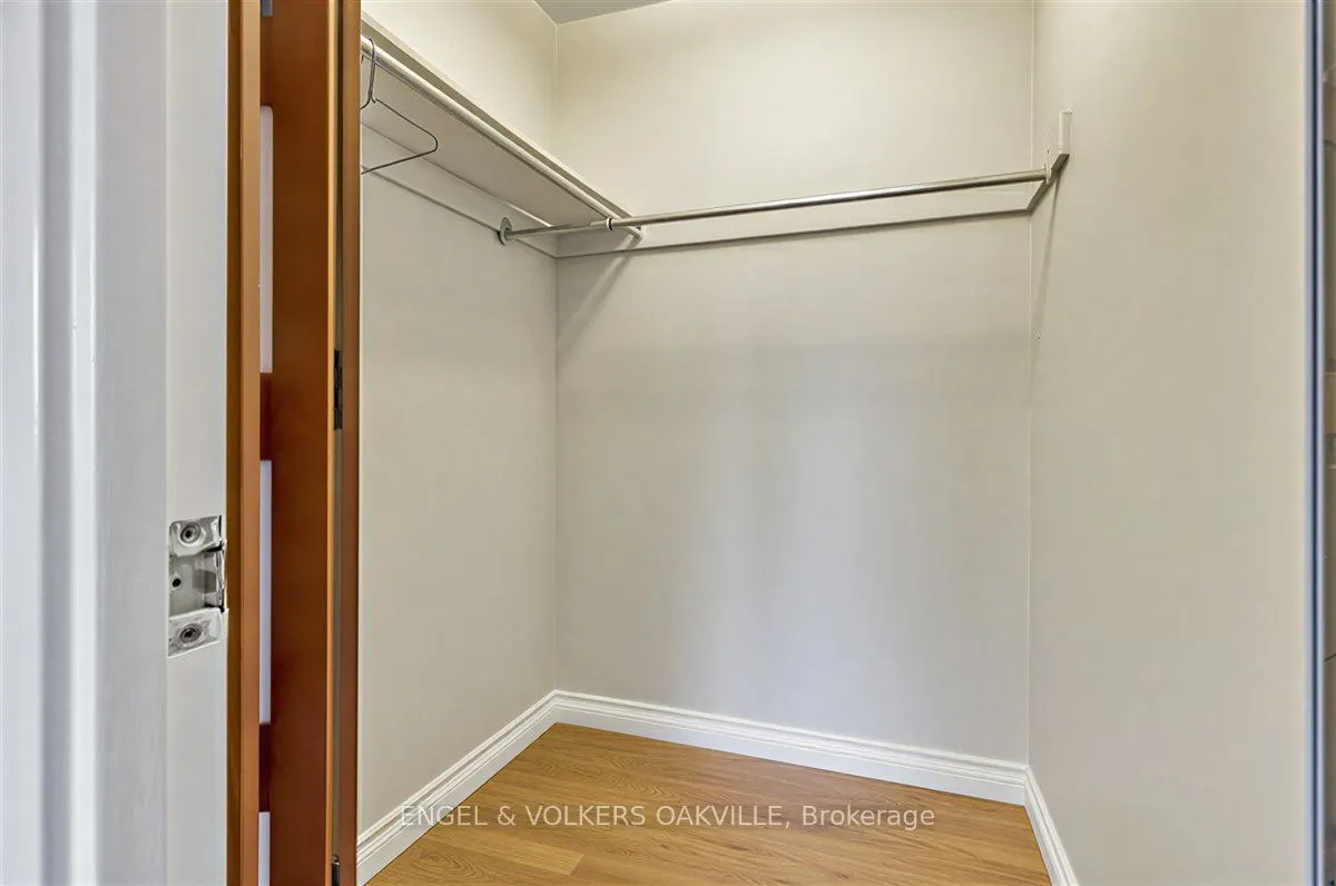 1580 Mississauga Valley Boulevard, #808