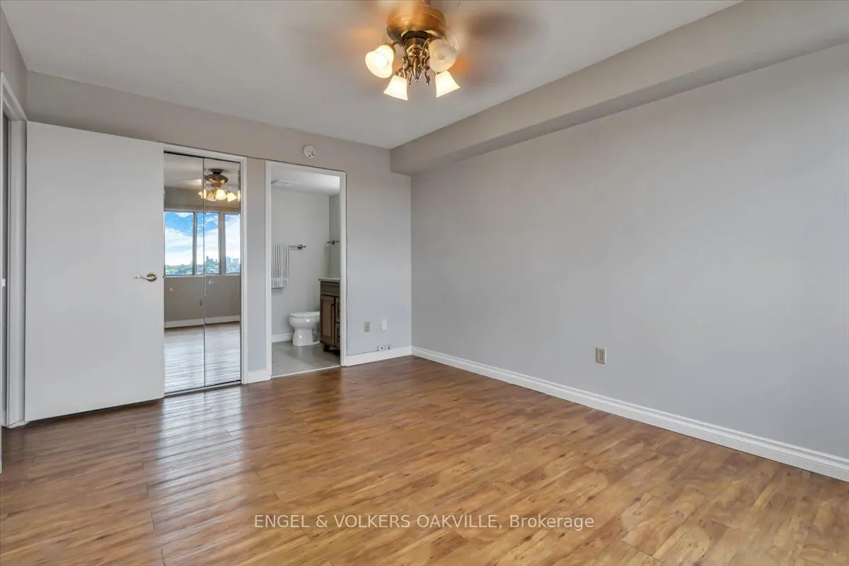 1580 Mississauga Valley Boulevard, #808