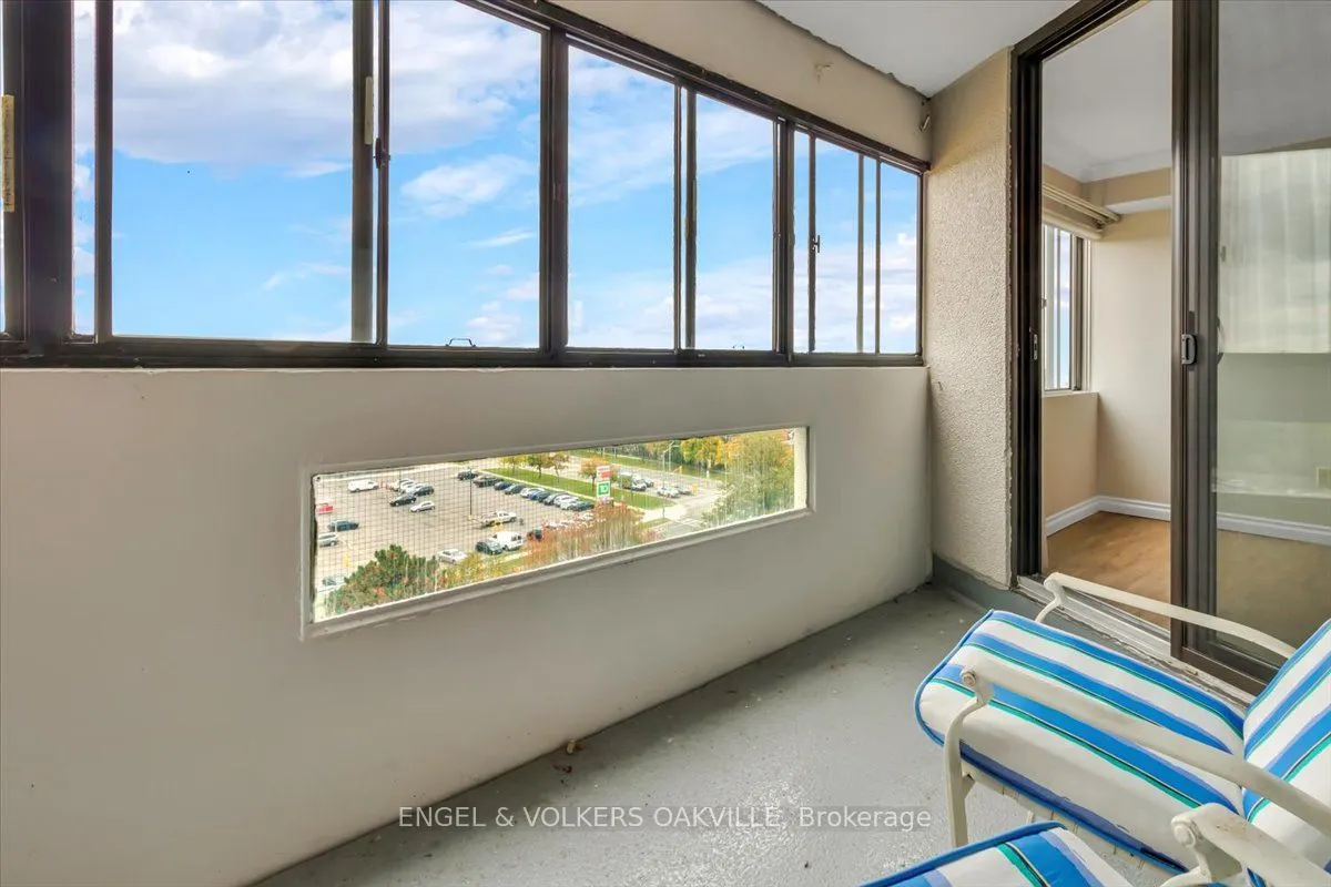 1580 Mississauga Valley Boulevard, #808