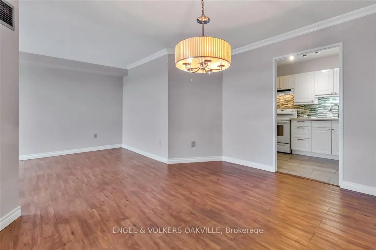 1580 Mississauga Valley Boulevard, #808