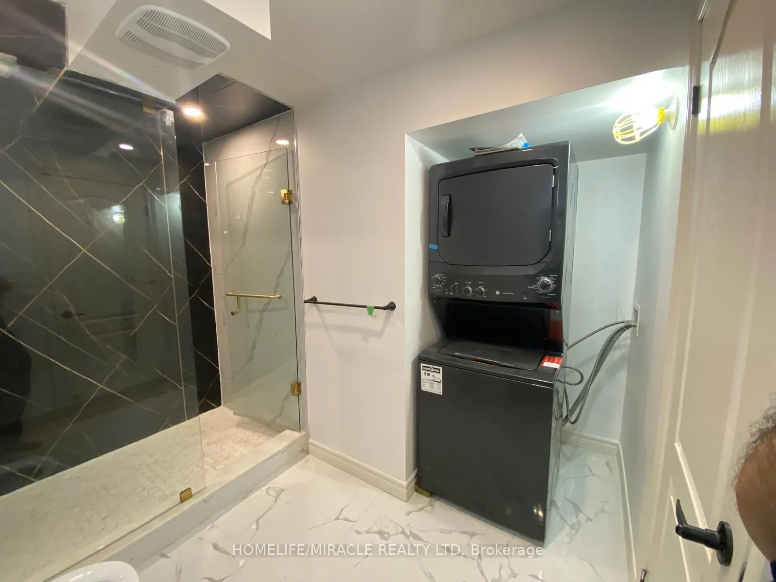 45 Snapdragon Square