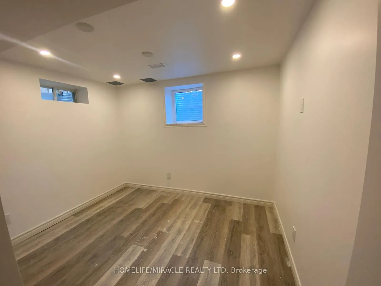 45 Snapdragon Square