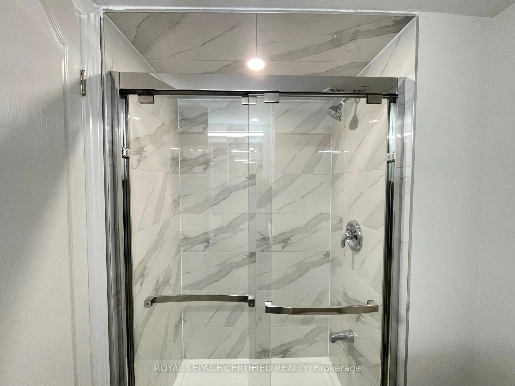 1227 Mcphedran Point, #Bsmt 2