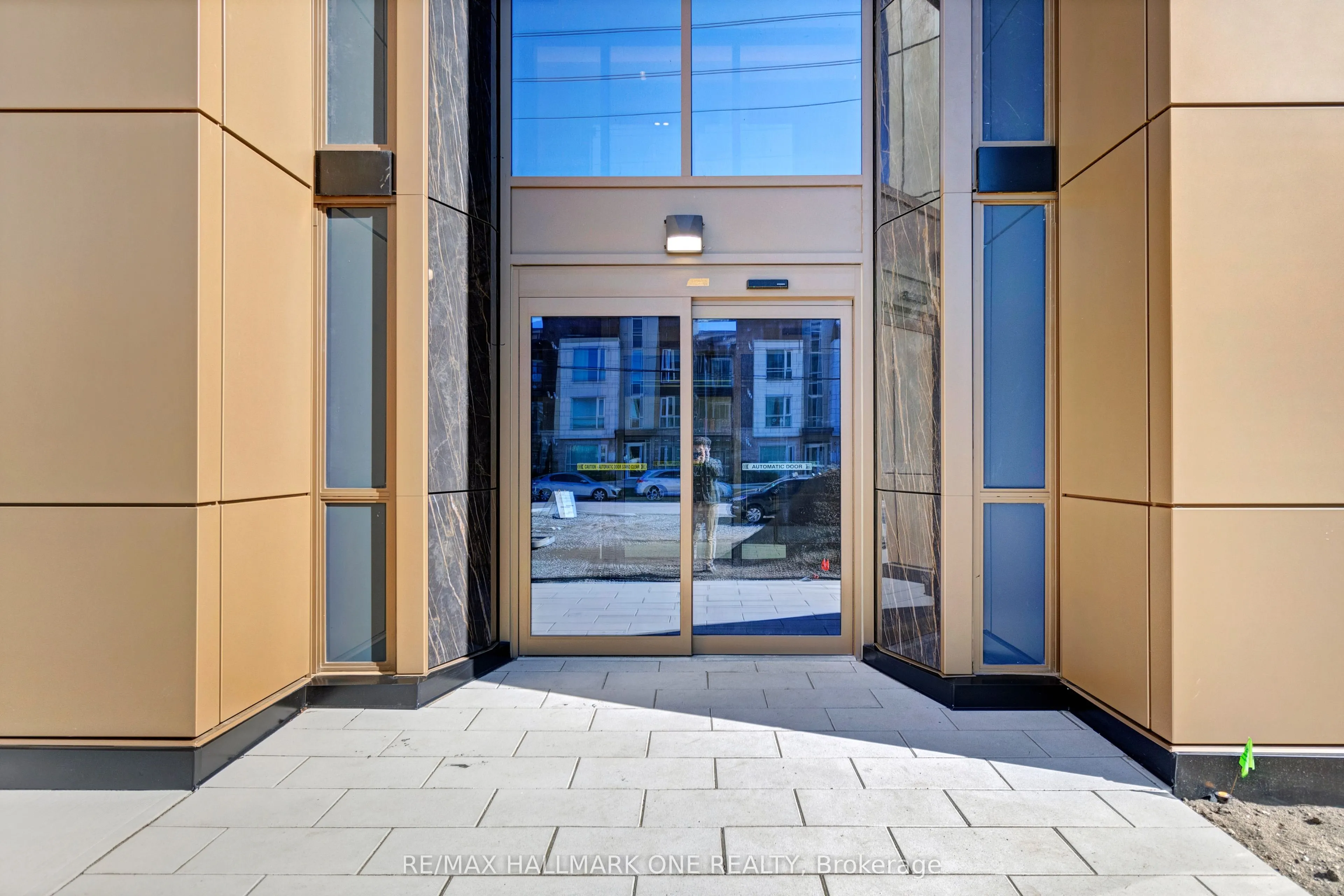 2343 Khalsa Gate, #414