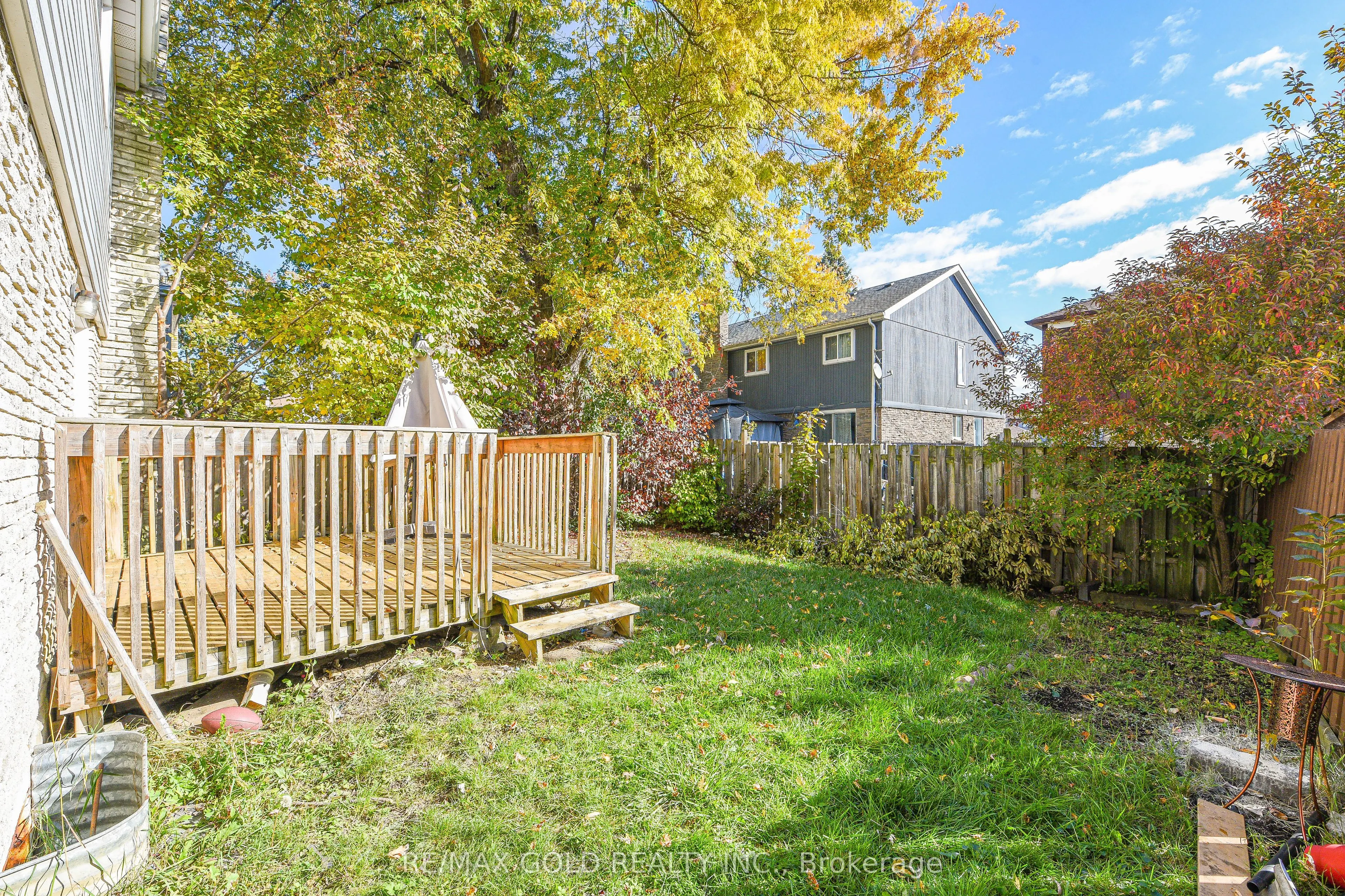 14 Nottawasaga Crescent