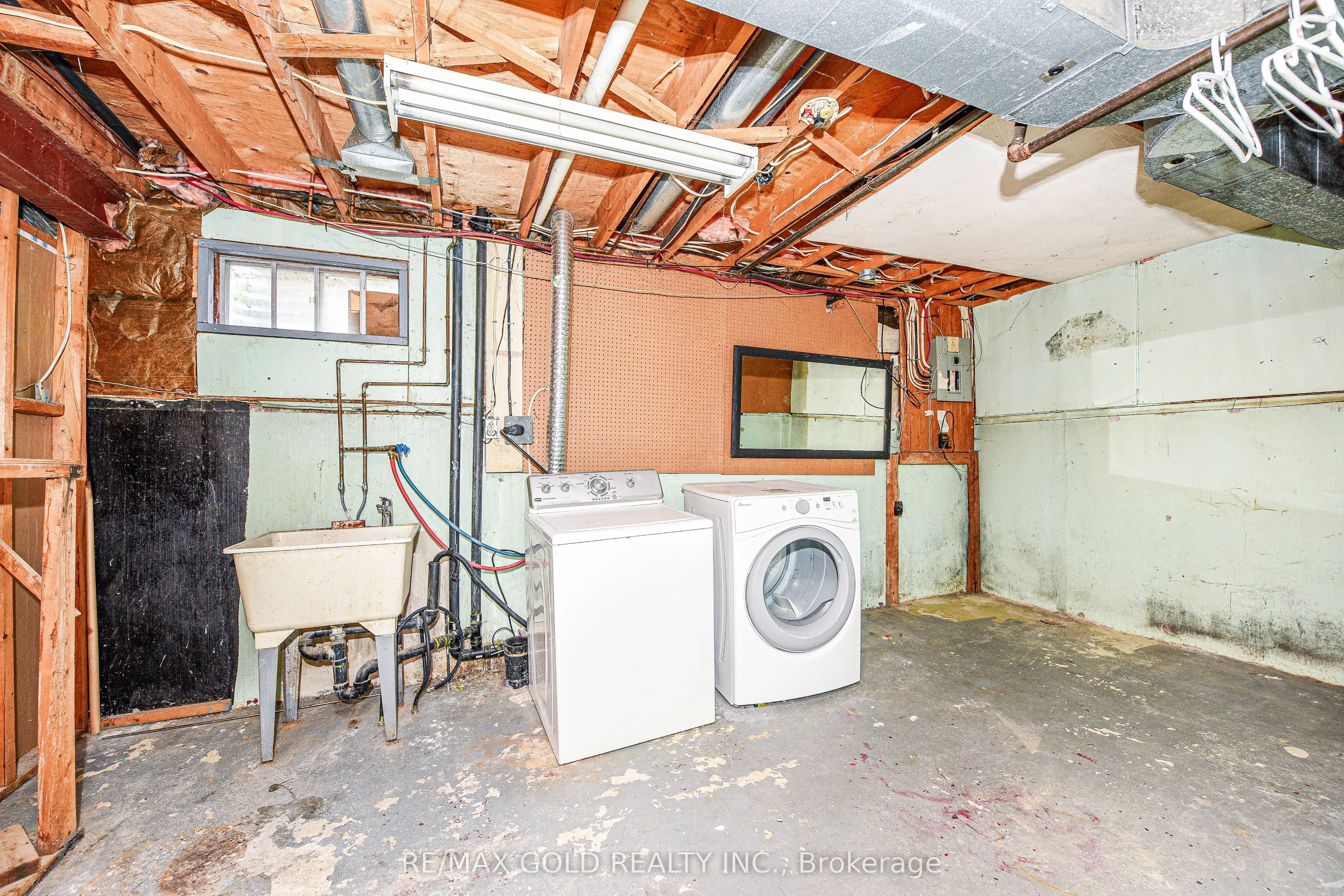 14 Nottawasaga Crescent