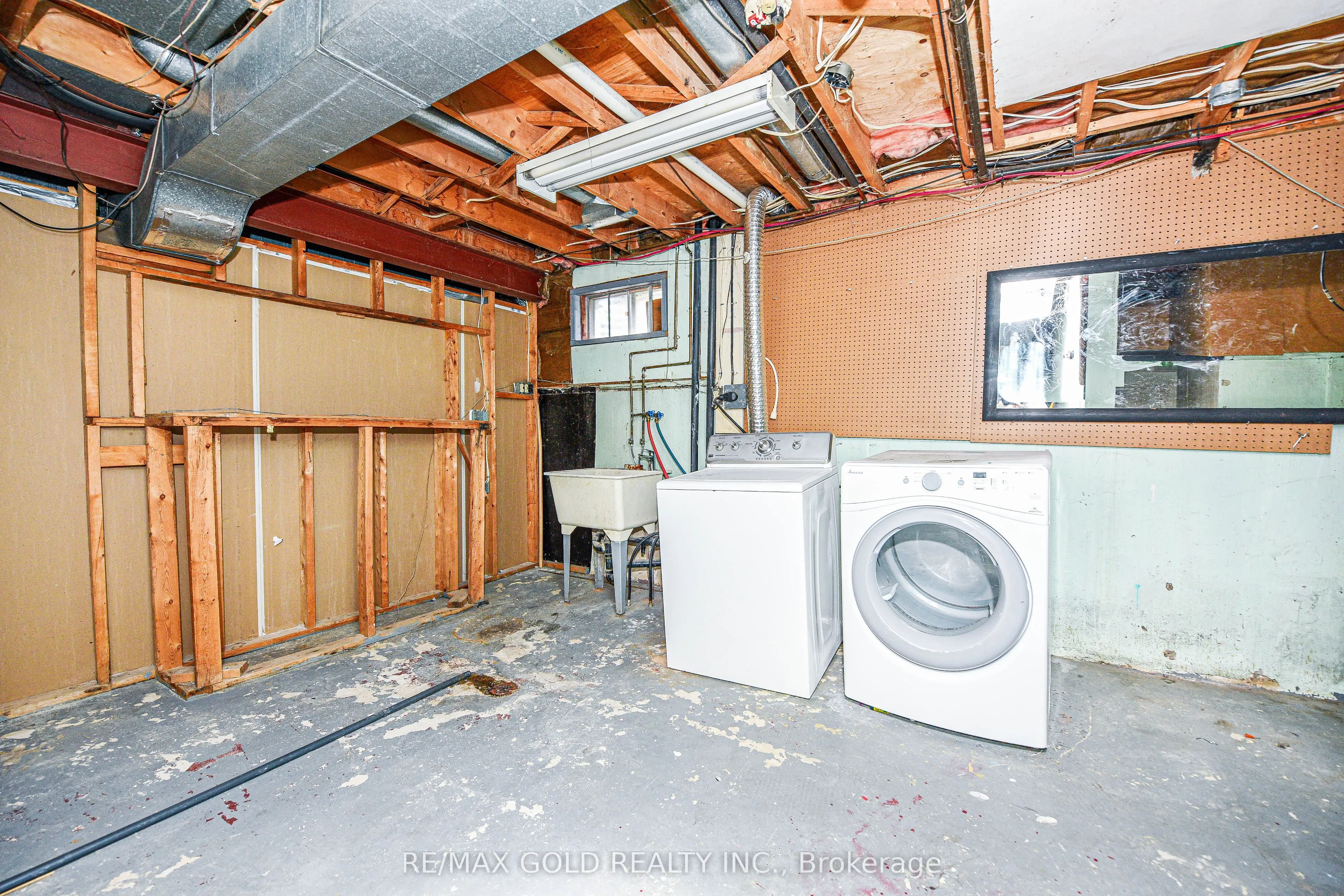 14 Nottawasaga Crescent