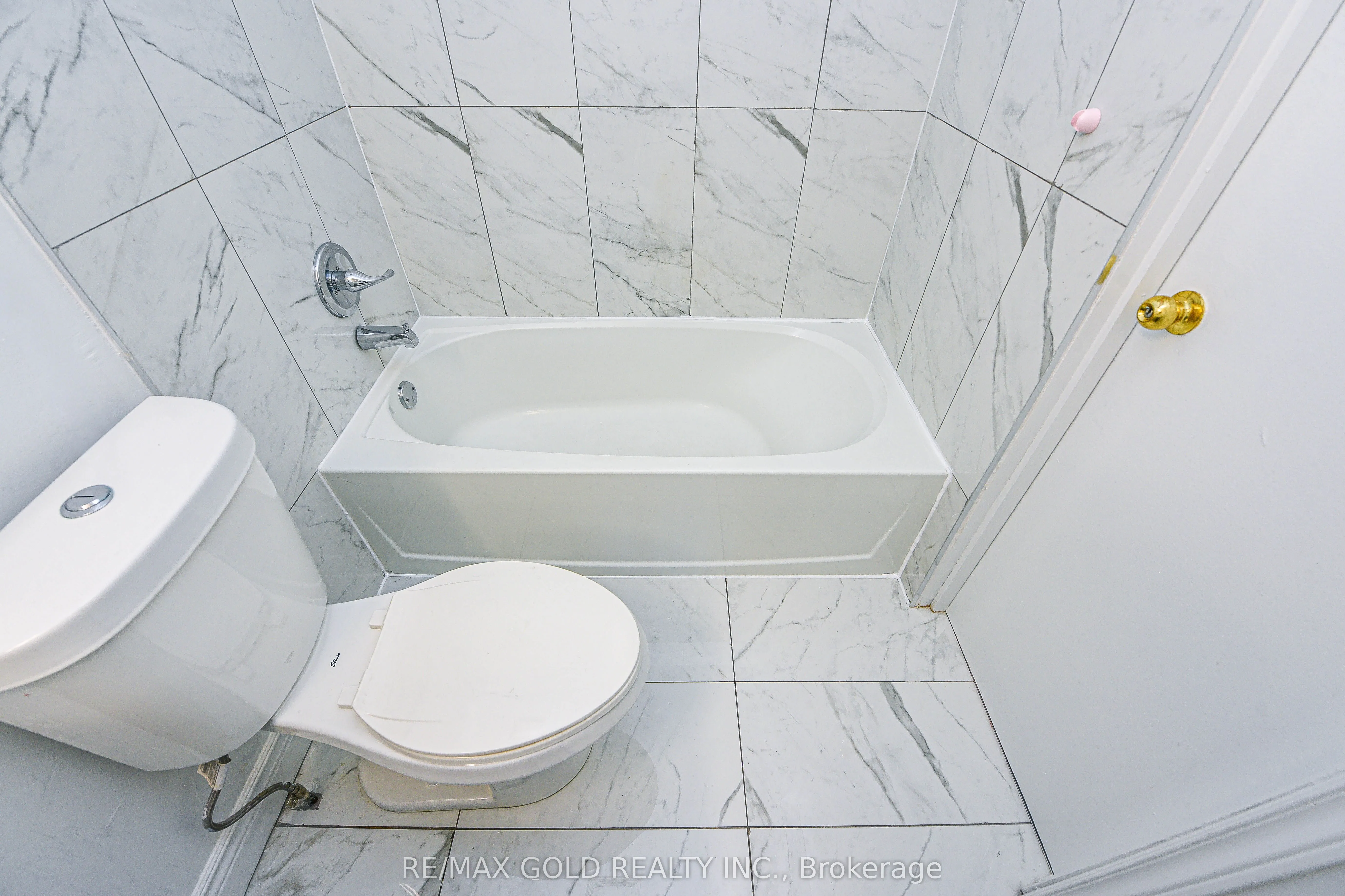 14 Nottawasaga Crescent