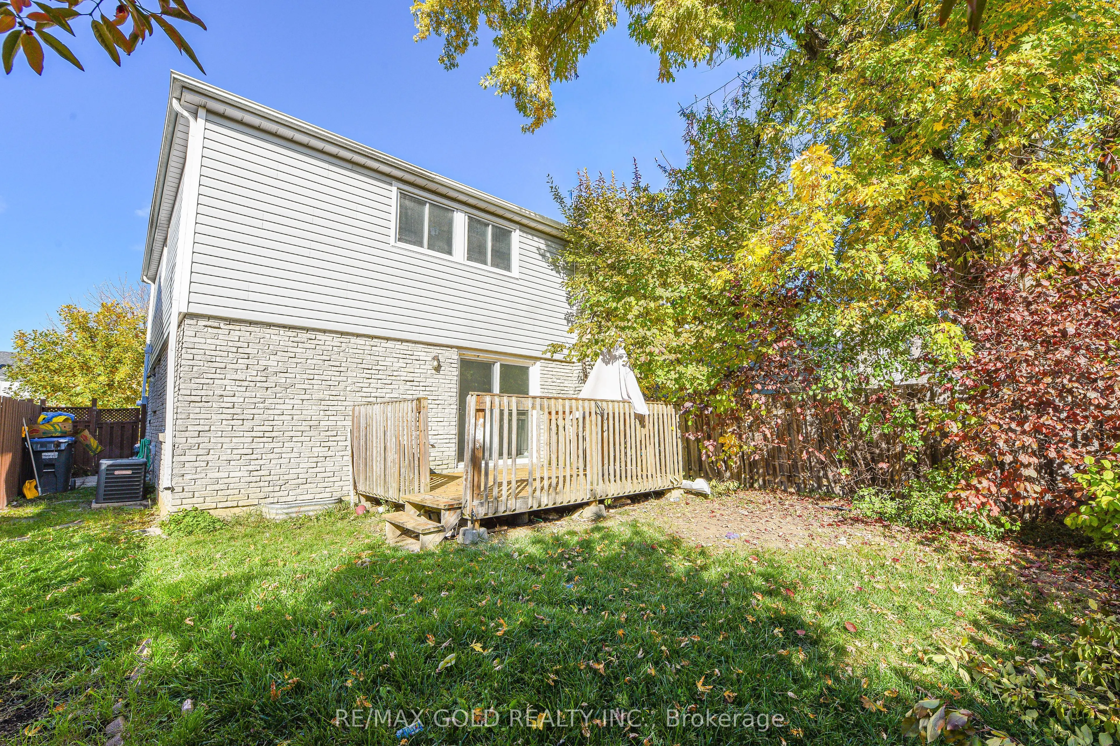 14 Nottawasaga Crescent