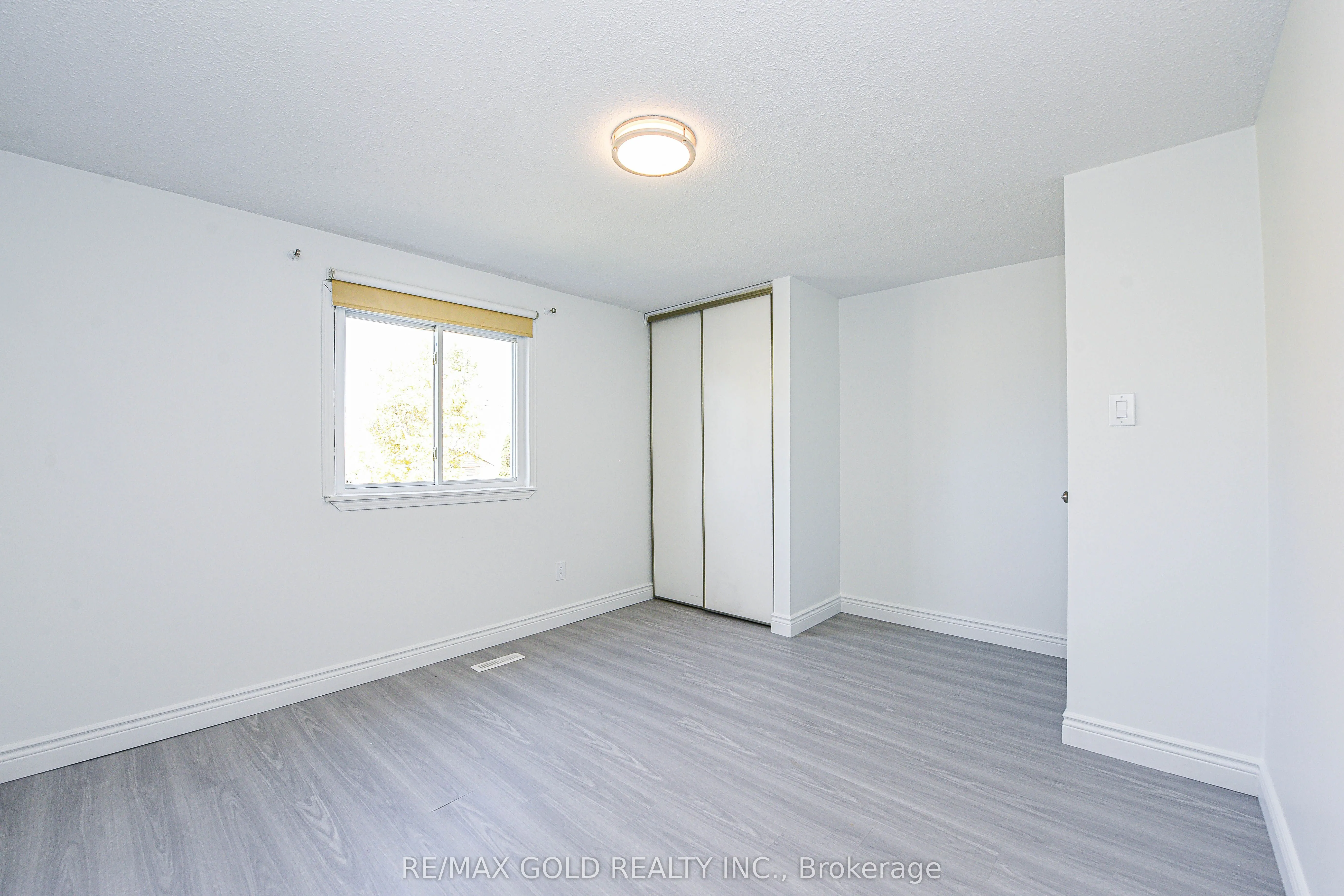 14 Nottawasaga Crescent