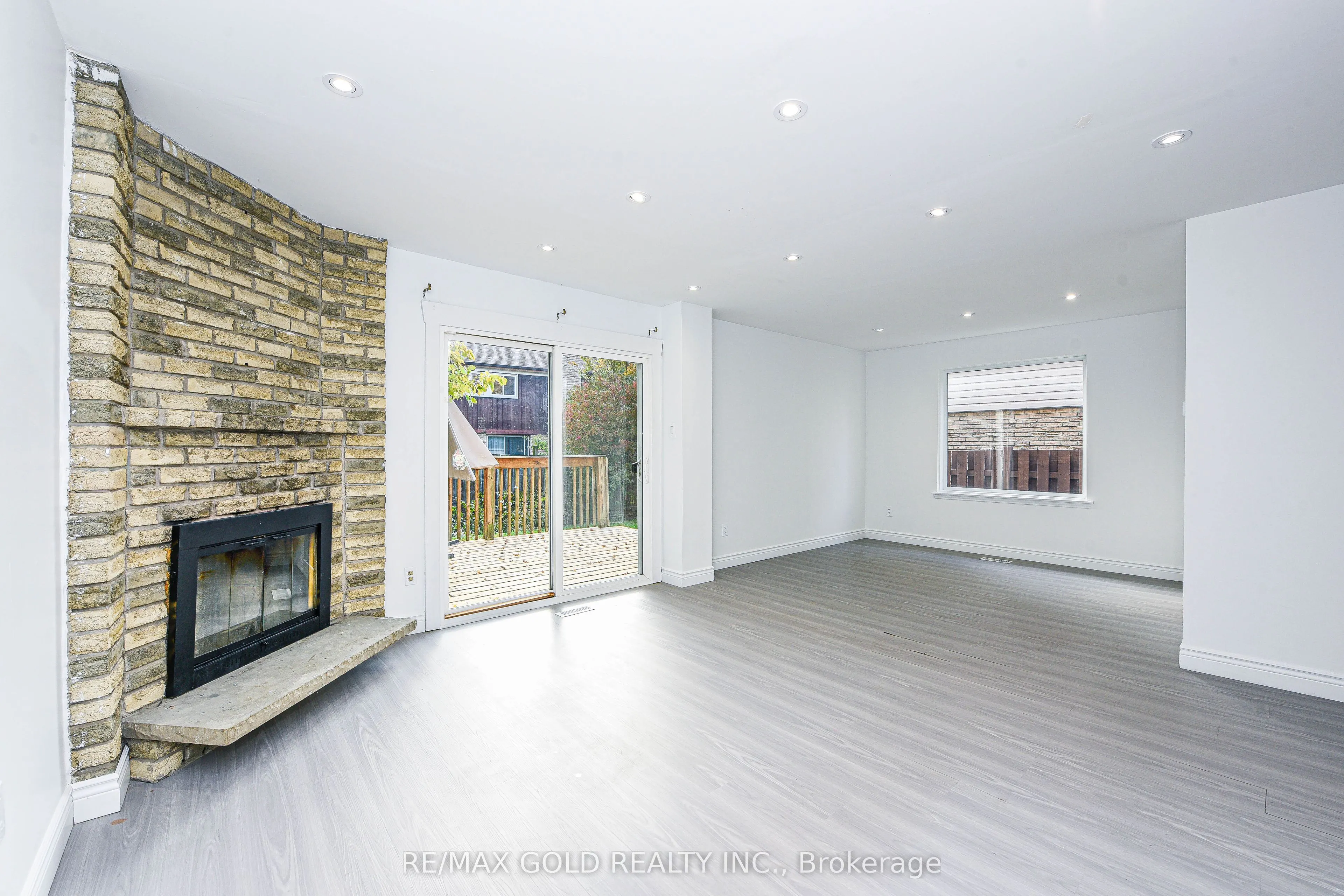 14 Nottawasaga Crescent