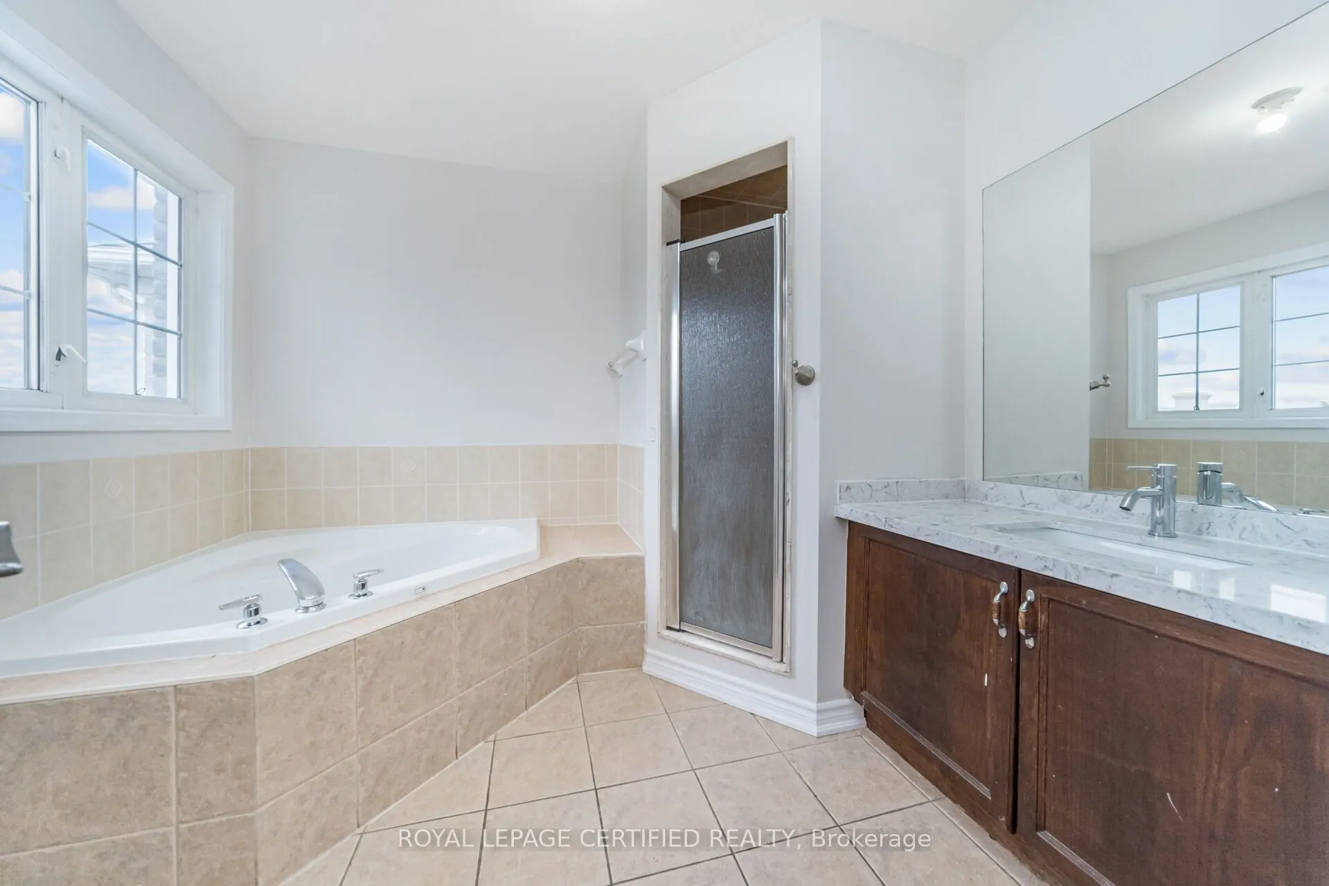 76 Saddleback Square