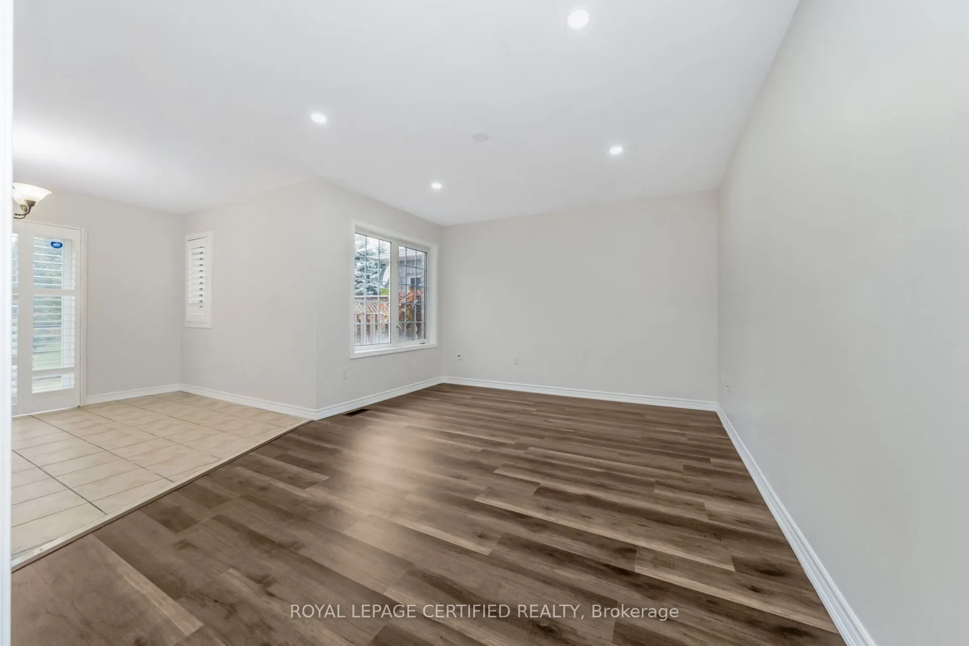 76 Saddleback Square