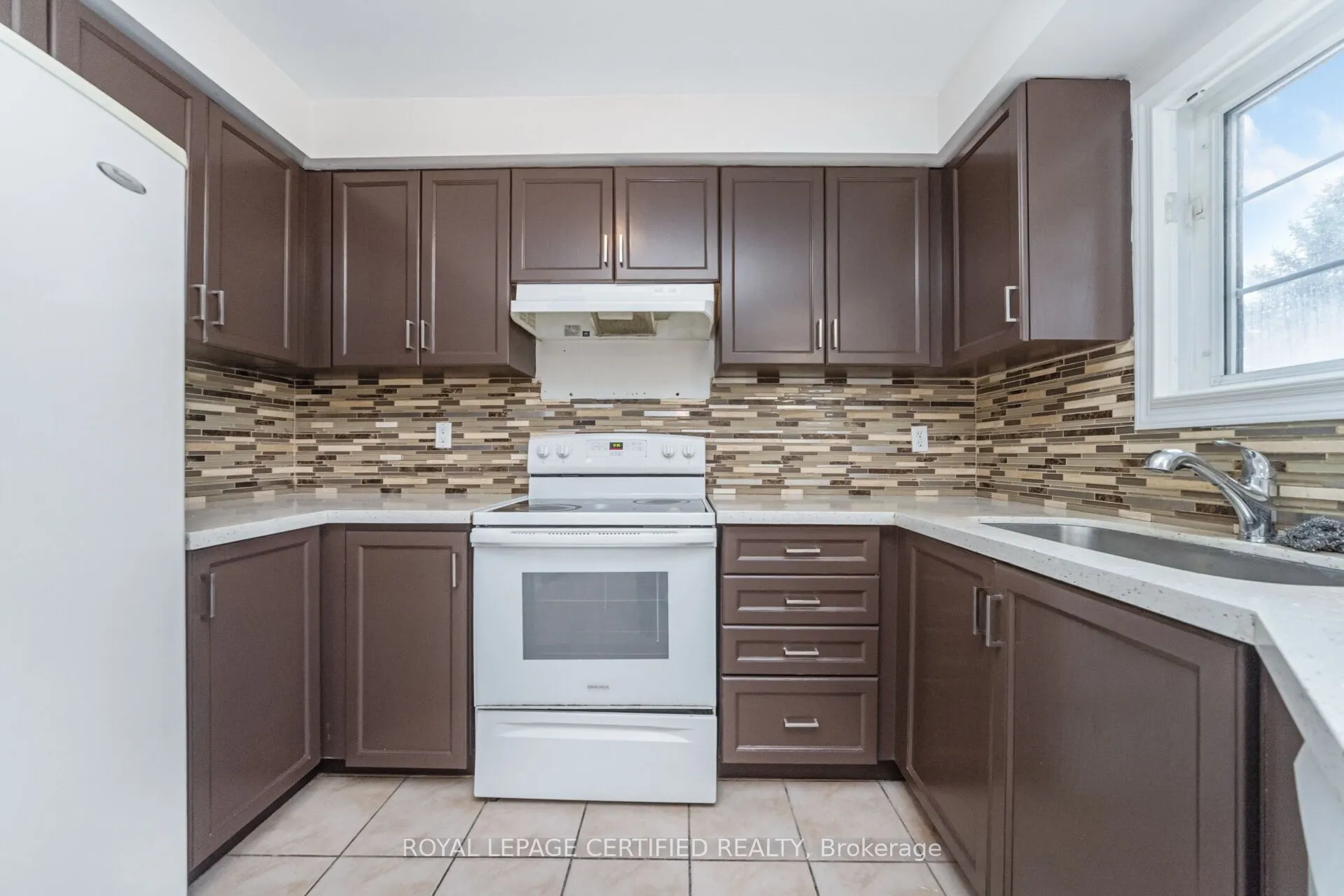 76 Saddleback Square