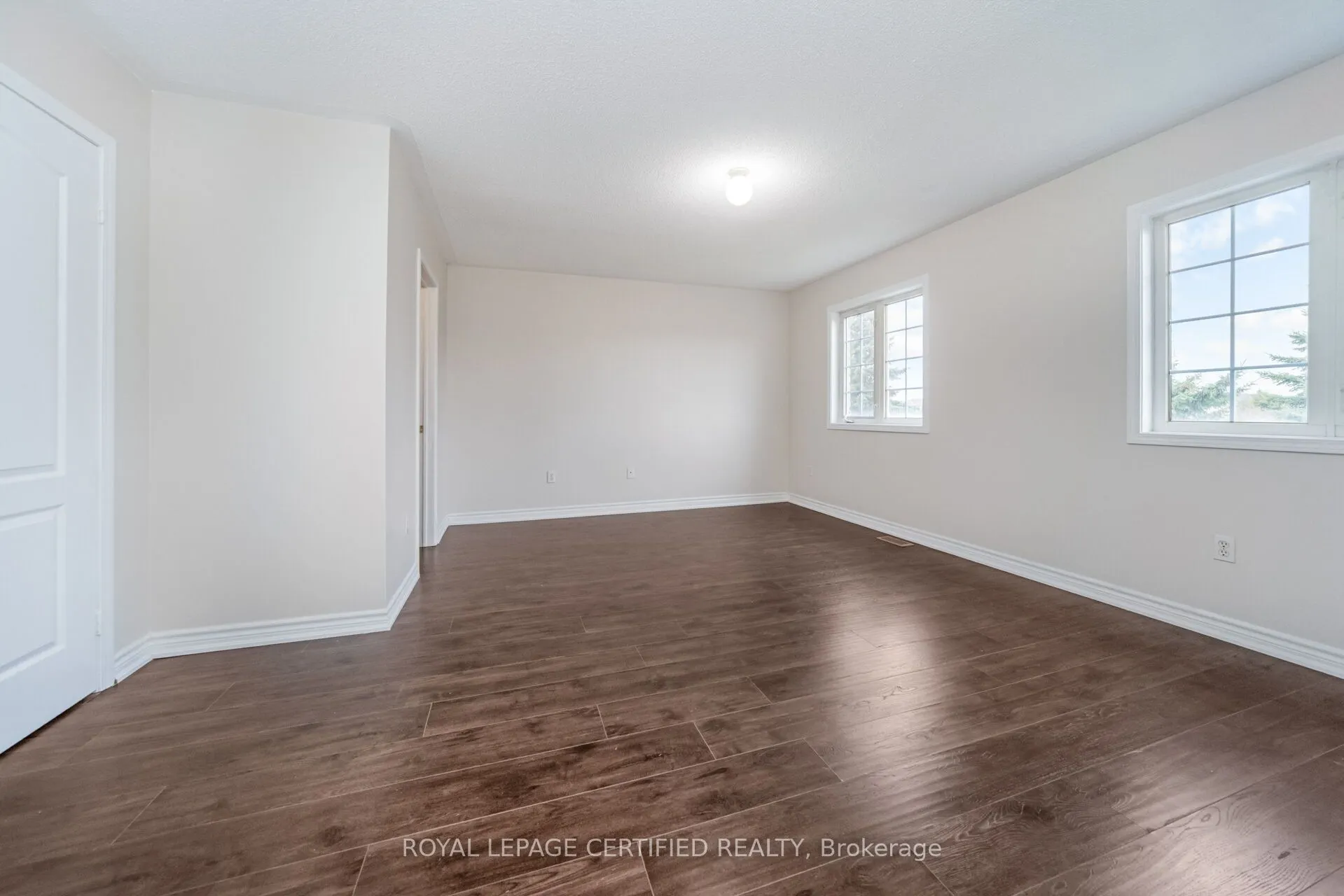 76 Saddleback Square