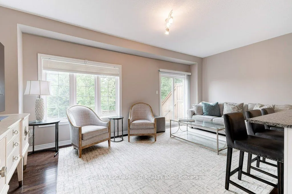 2086 Ghent Avenue, #19