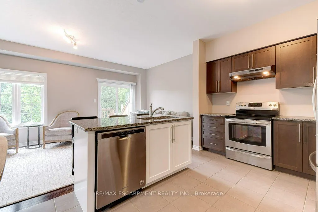 2086 Ghent Avenue, #19