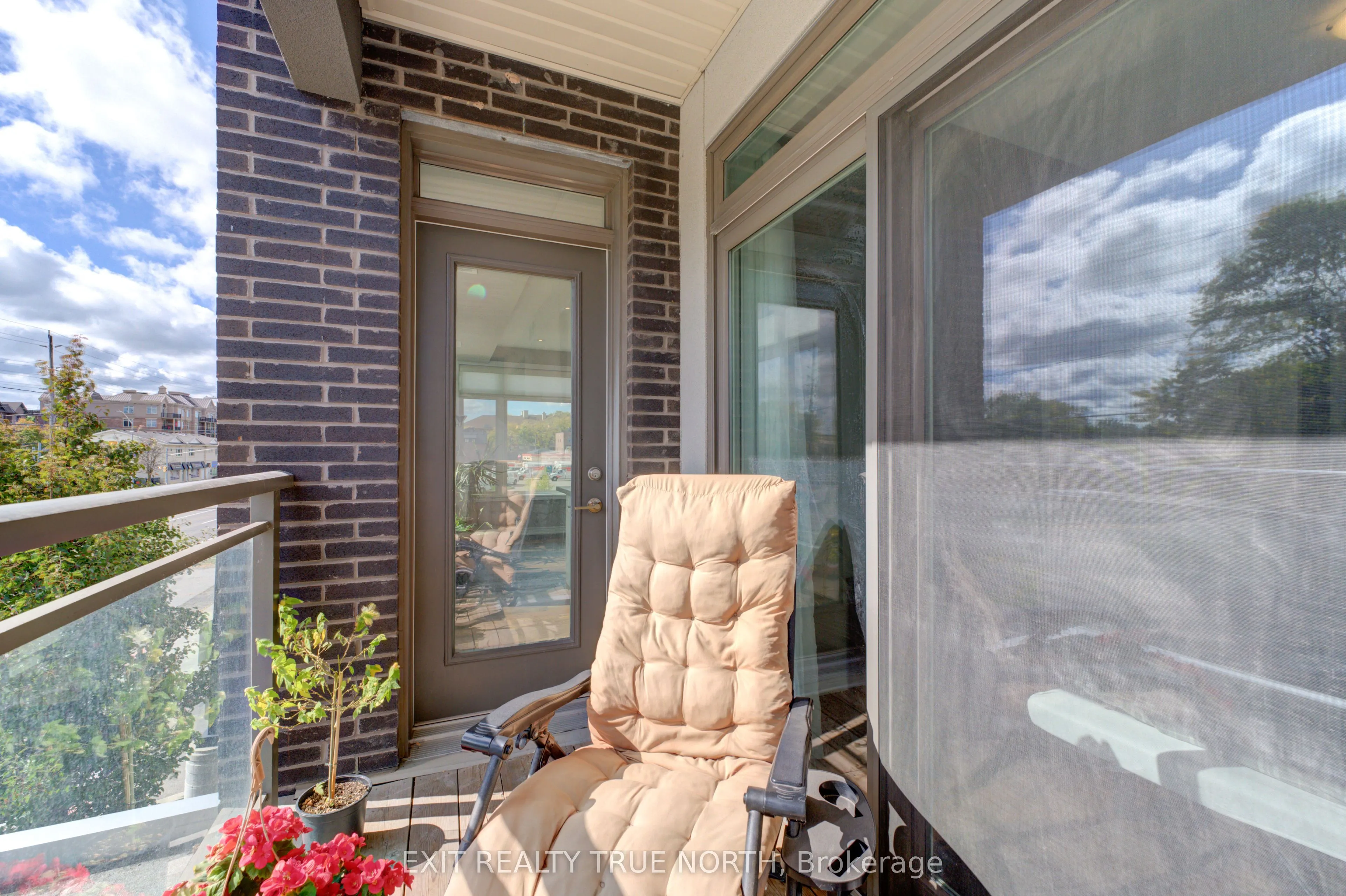 457 Plains Road E, #205