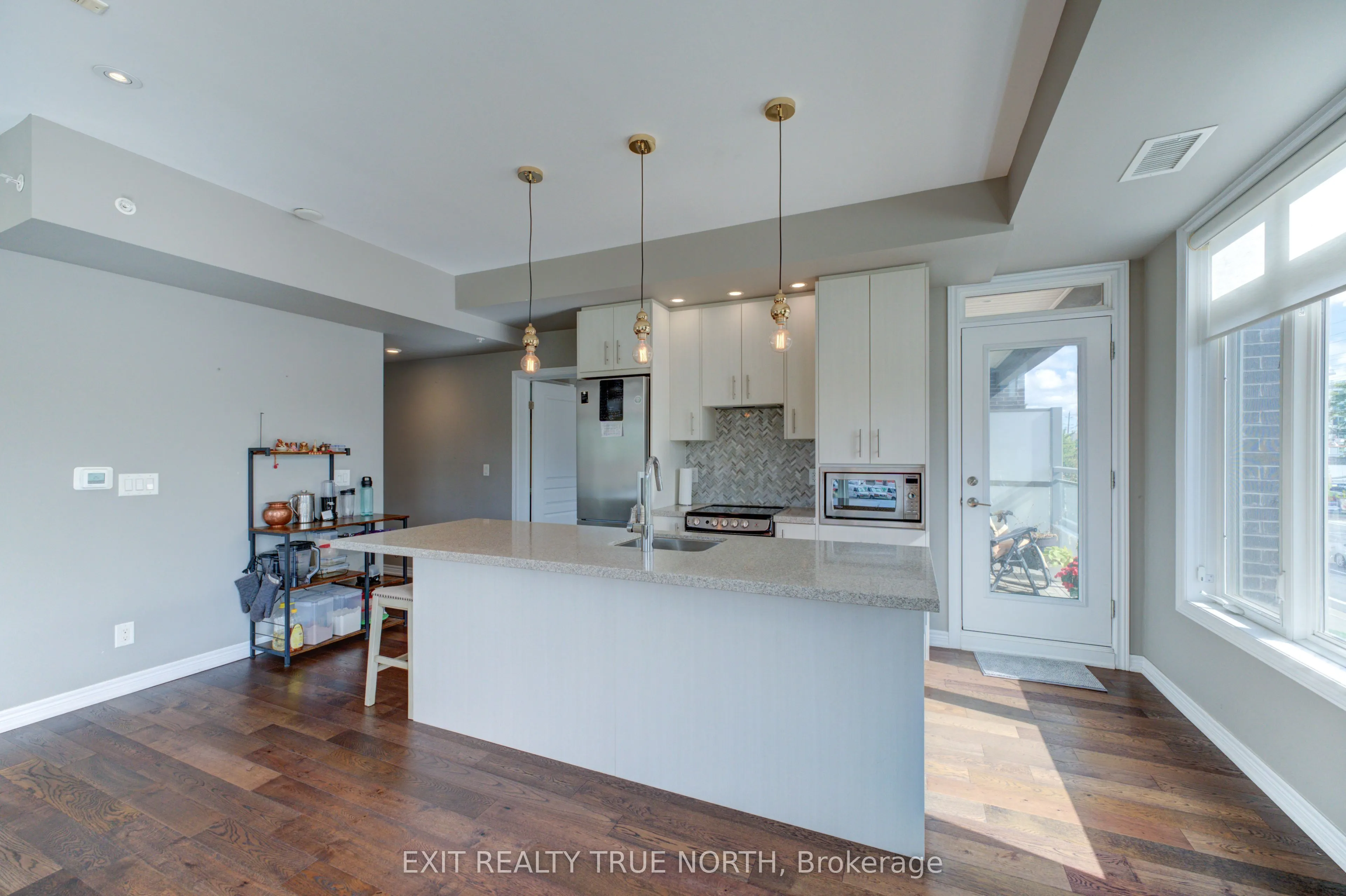 457 Plains Road E, #205