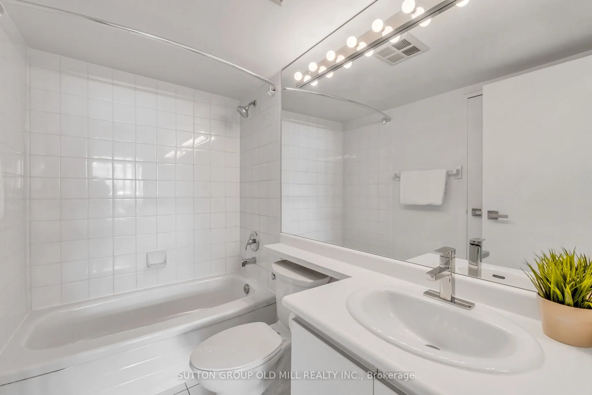 550 Webb Drive, #1505