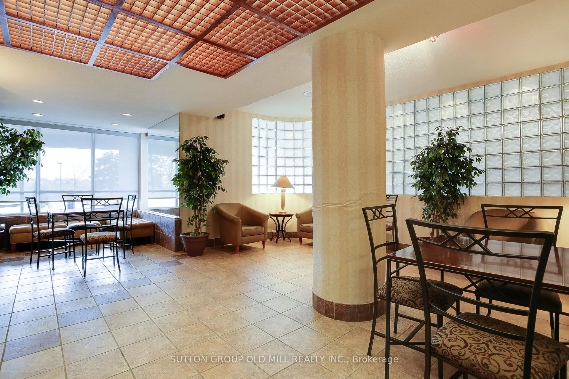 550 Webb Drive, #1505