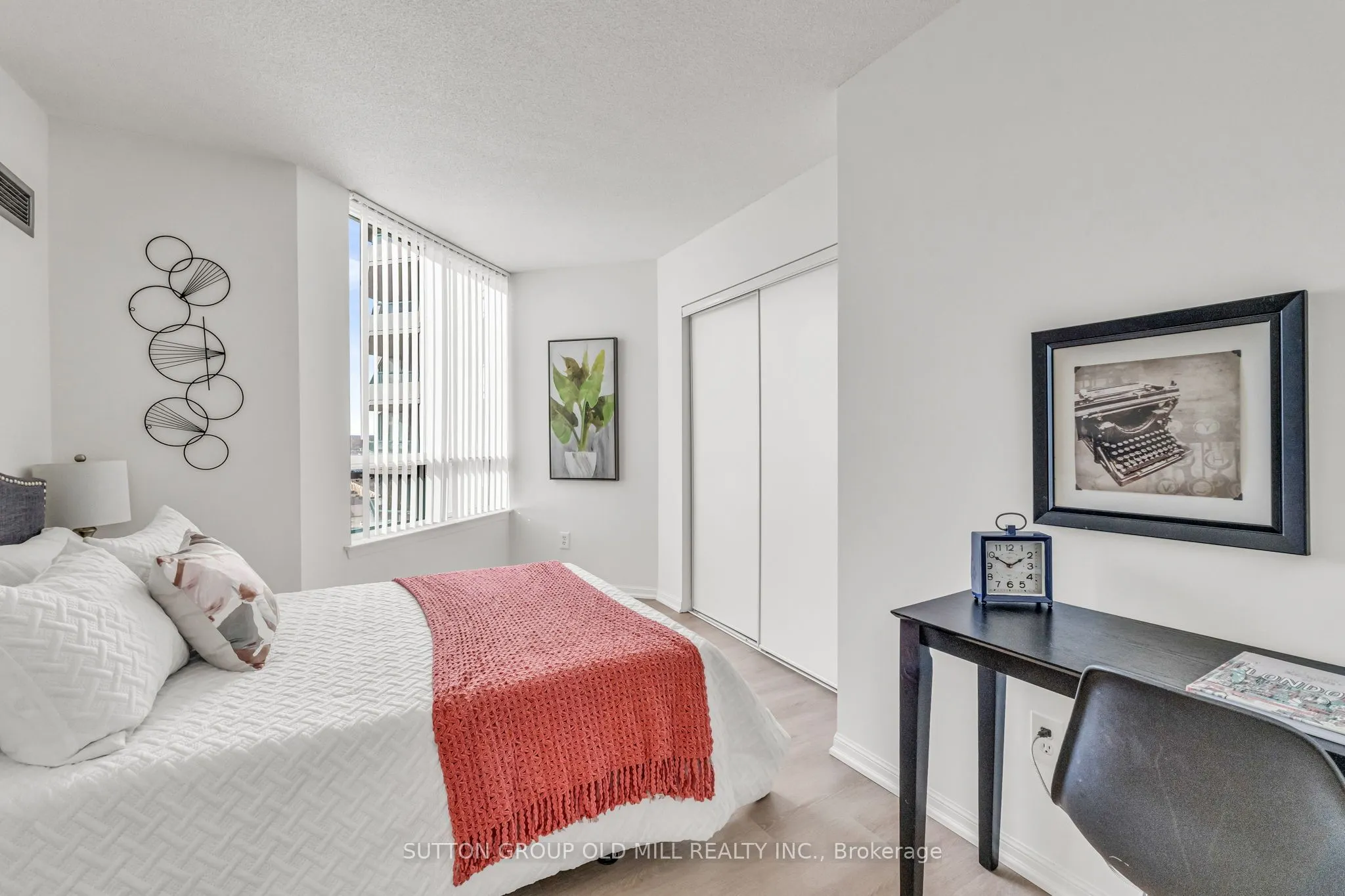 550 Webb Drive, #1505