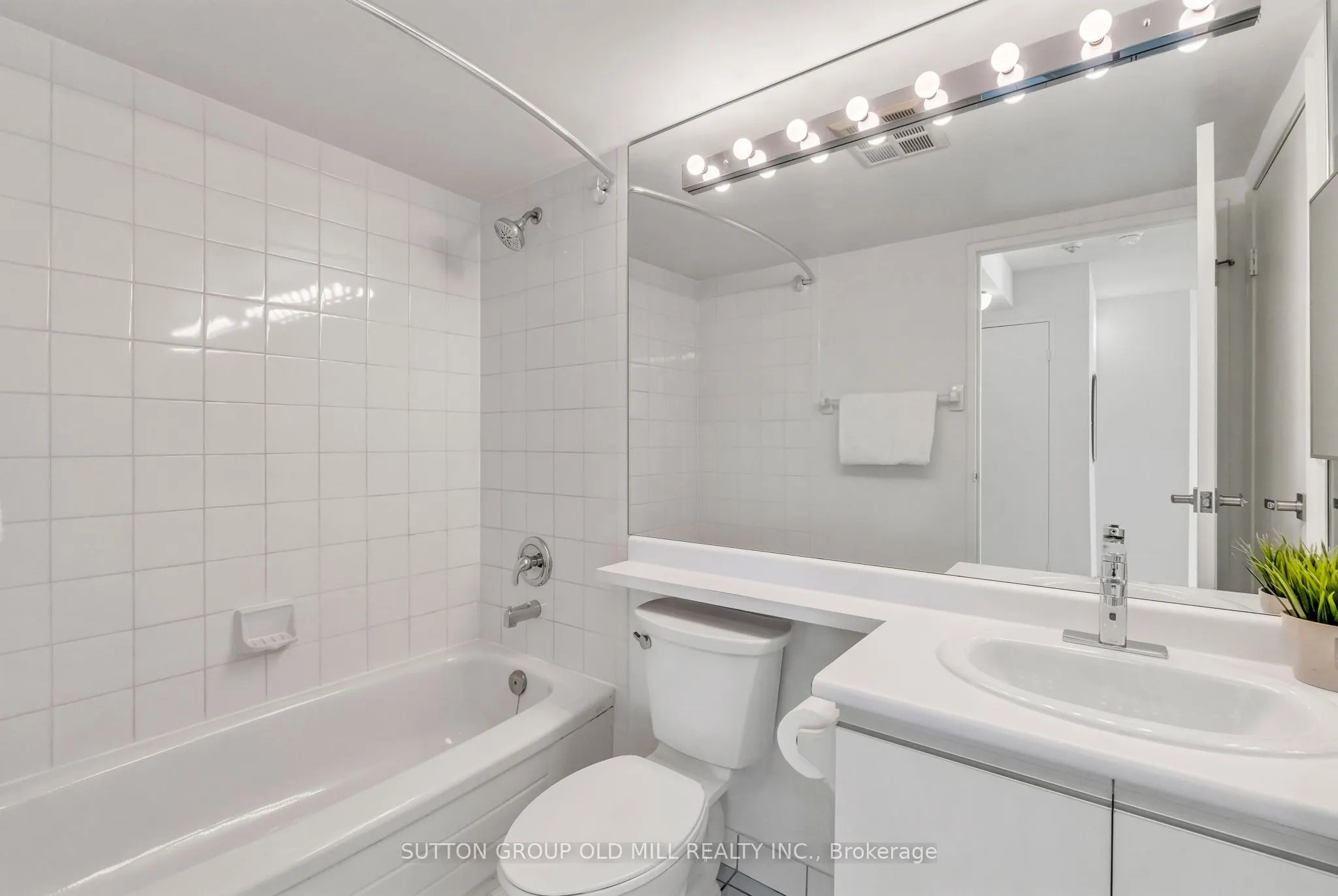 550 Webb Drive, #1505