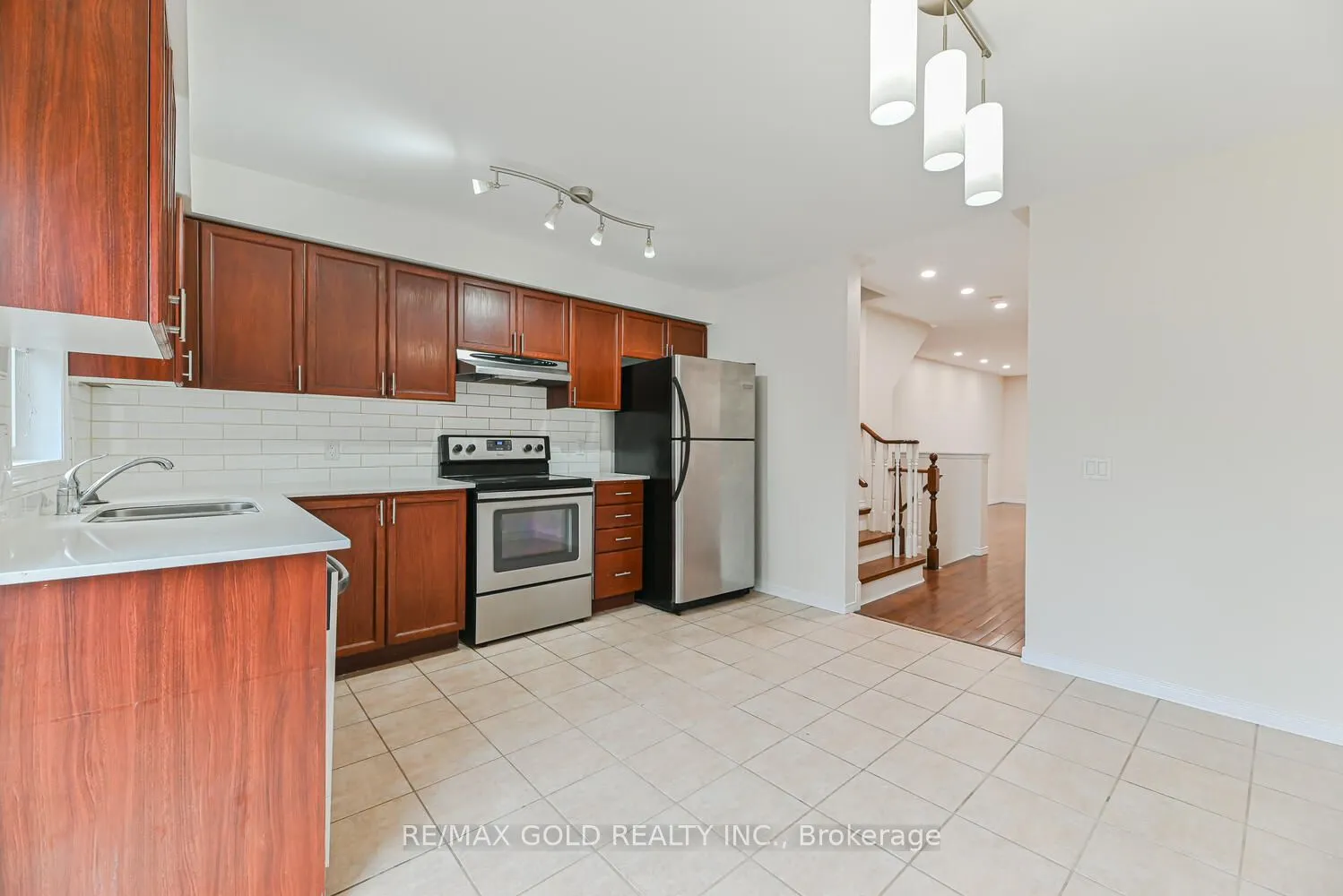 50 Strathaven Drive, #14