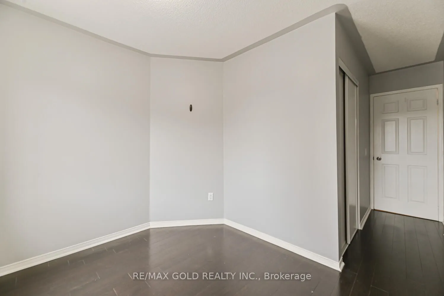 50 Strathaven Drive, #14