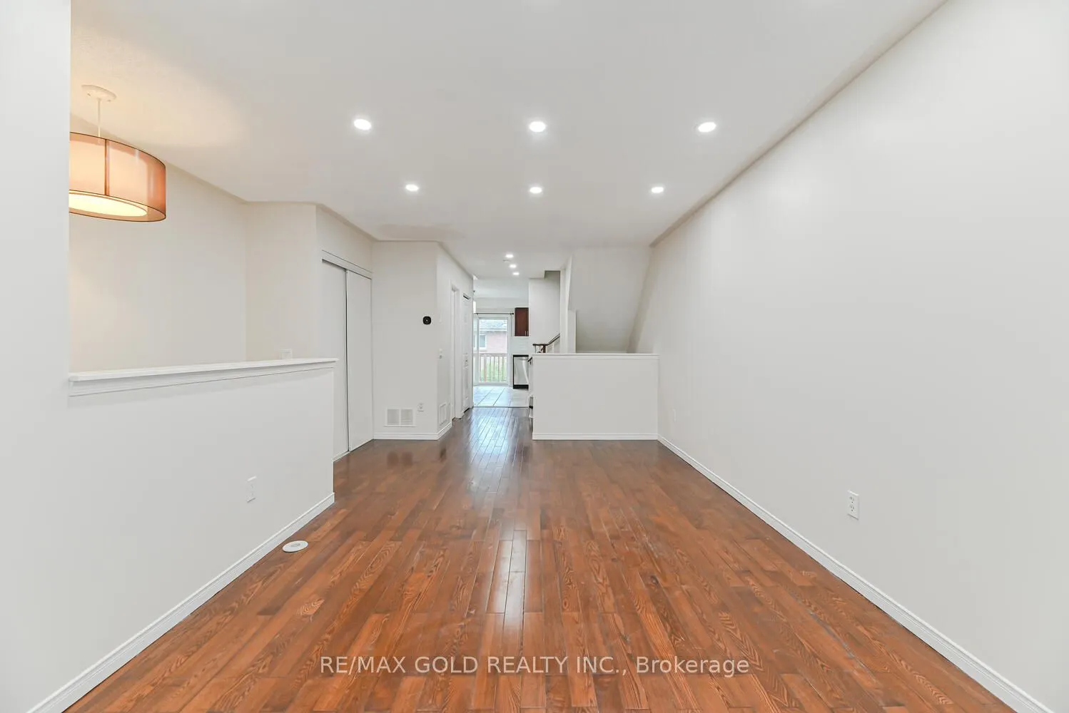 50 Strathaven Drive, #14