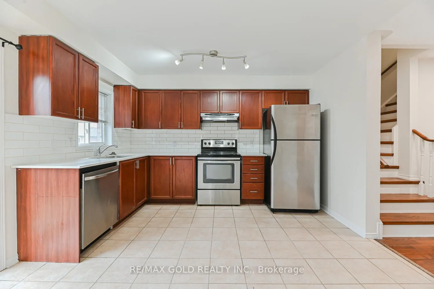 50 Strathaven Drive, #14