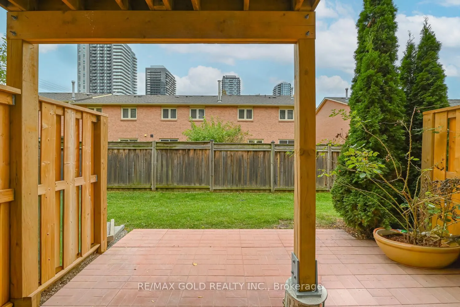 50 Strathaven Drive, #14