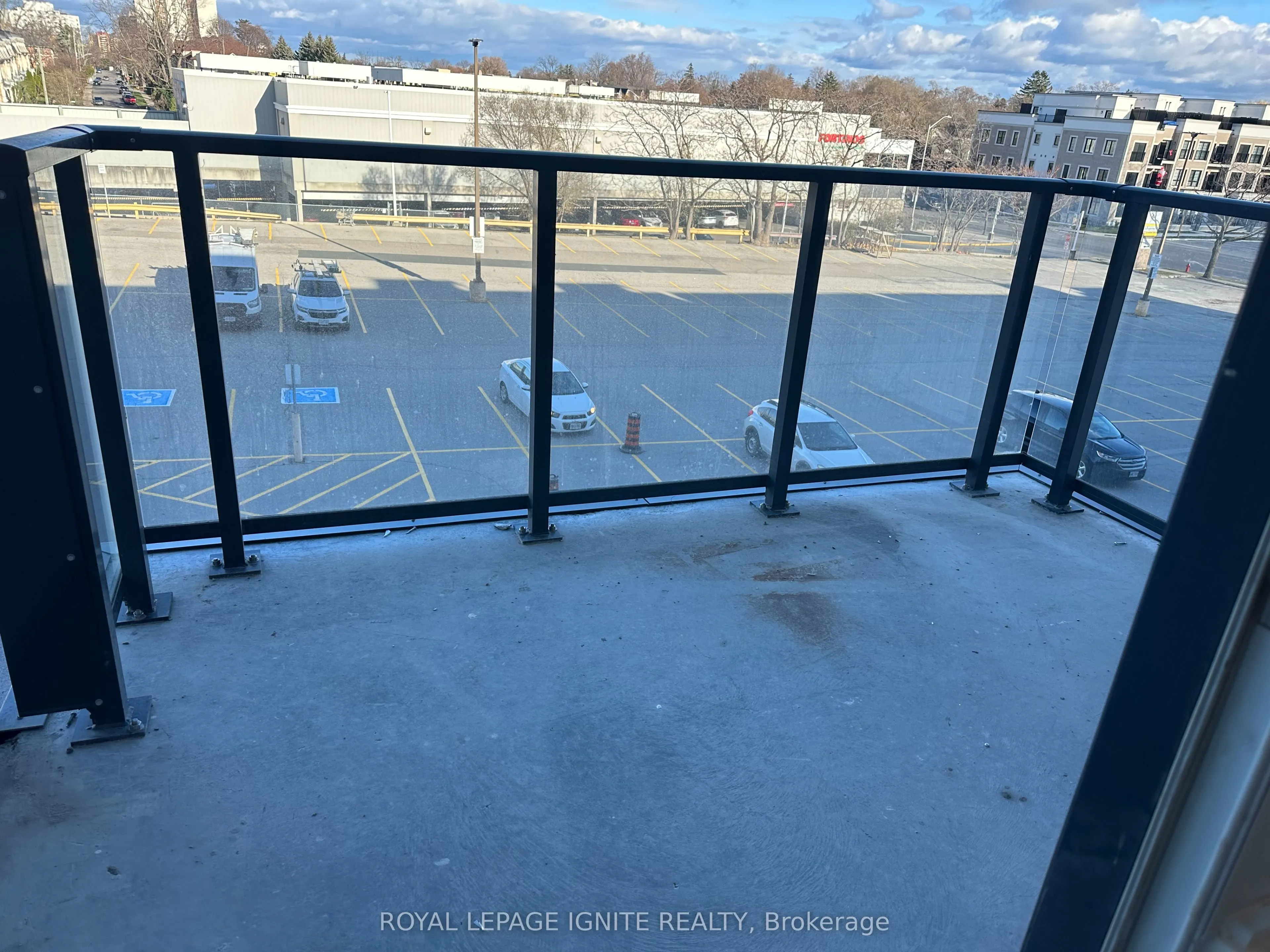 123 Maurice Drive, #07