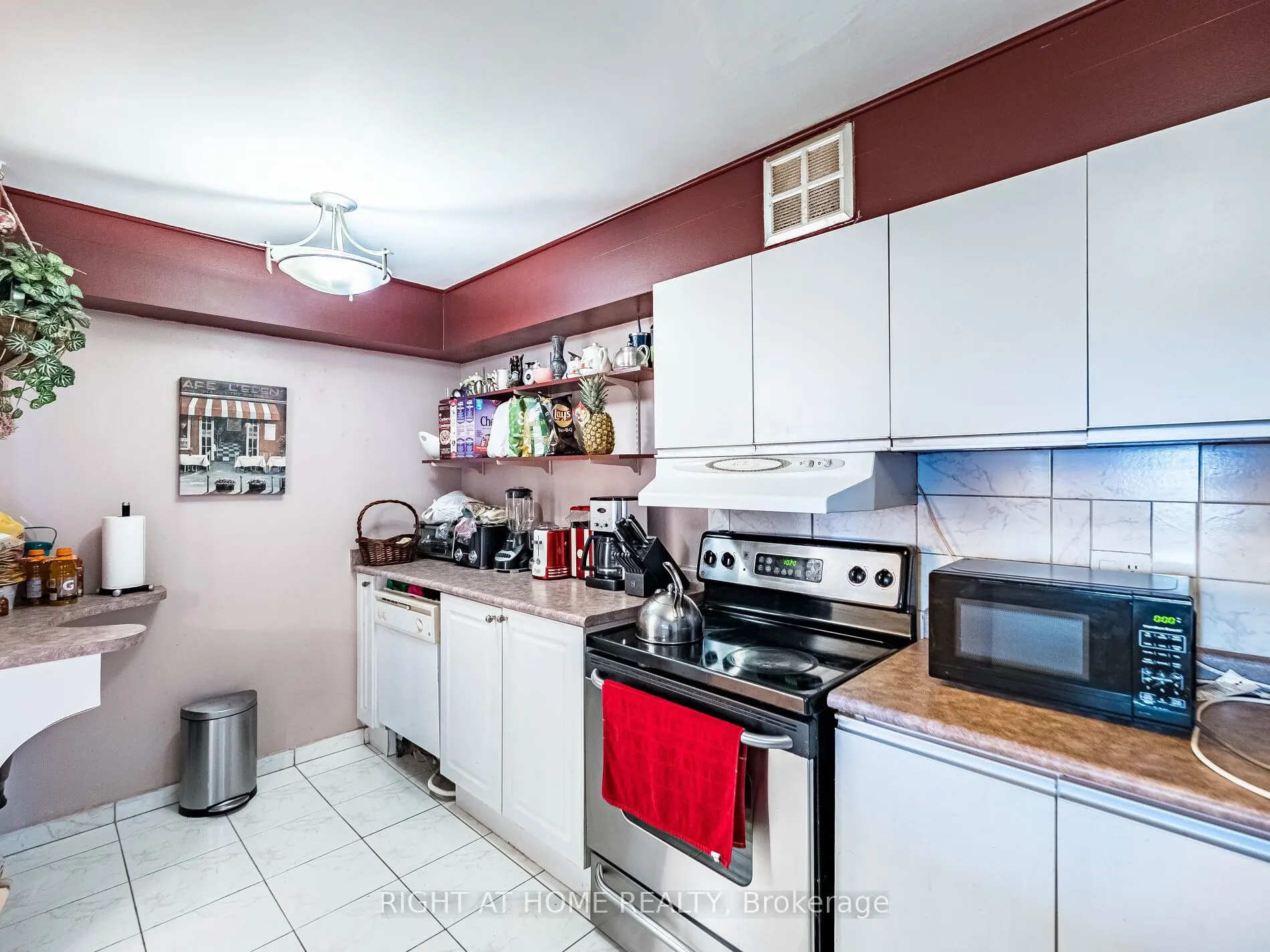 234 Albion Road, #305