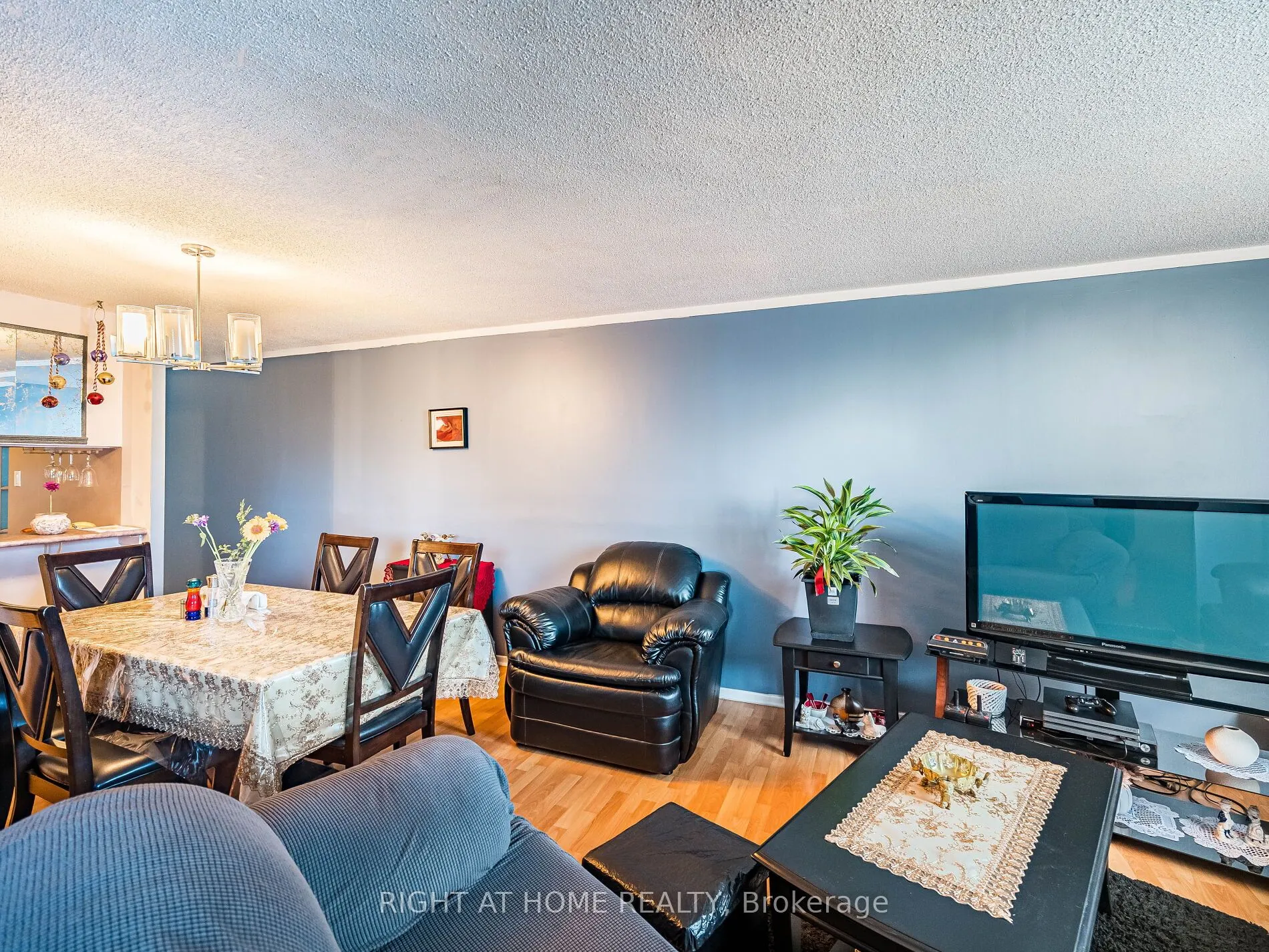 234 Albion Road, #305