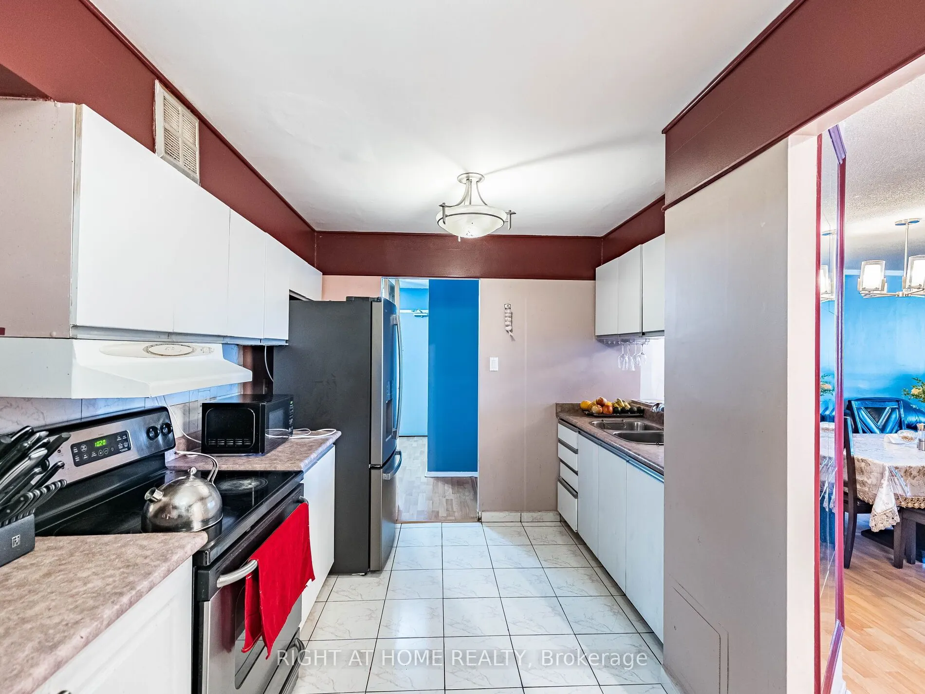 234 Albion Road, #305