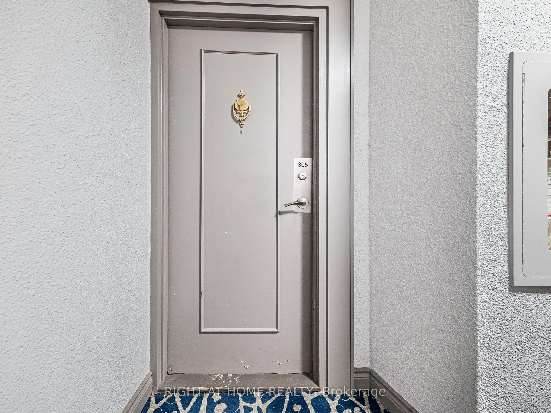 234 Albion Road, #305