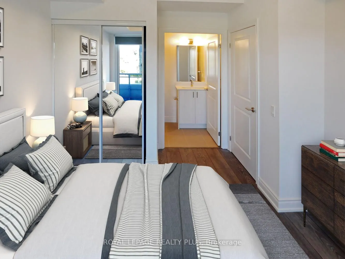 1050 Main Street E, #208