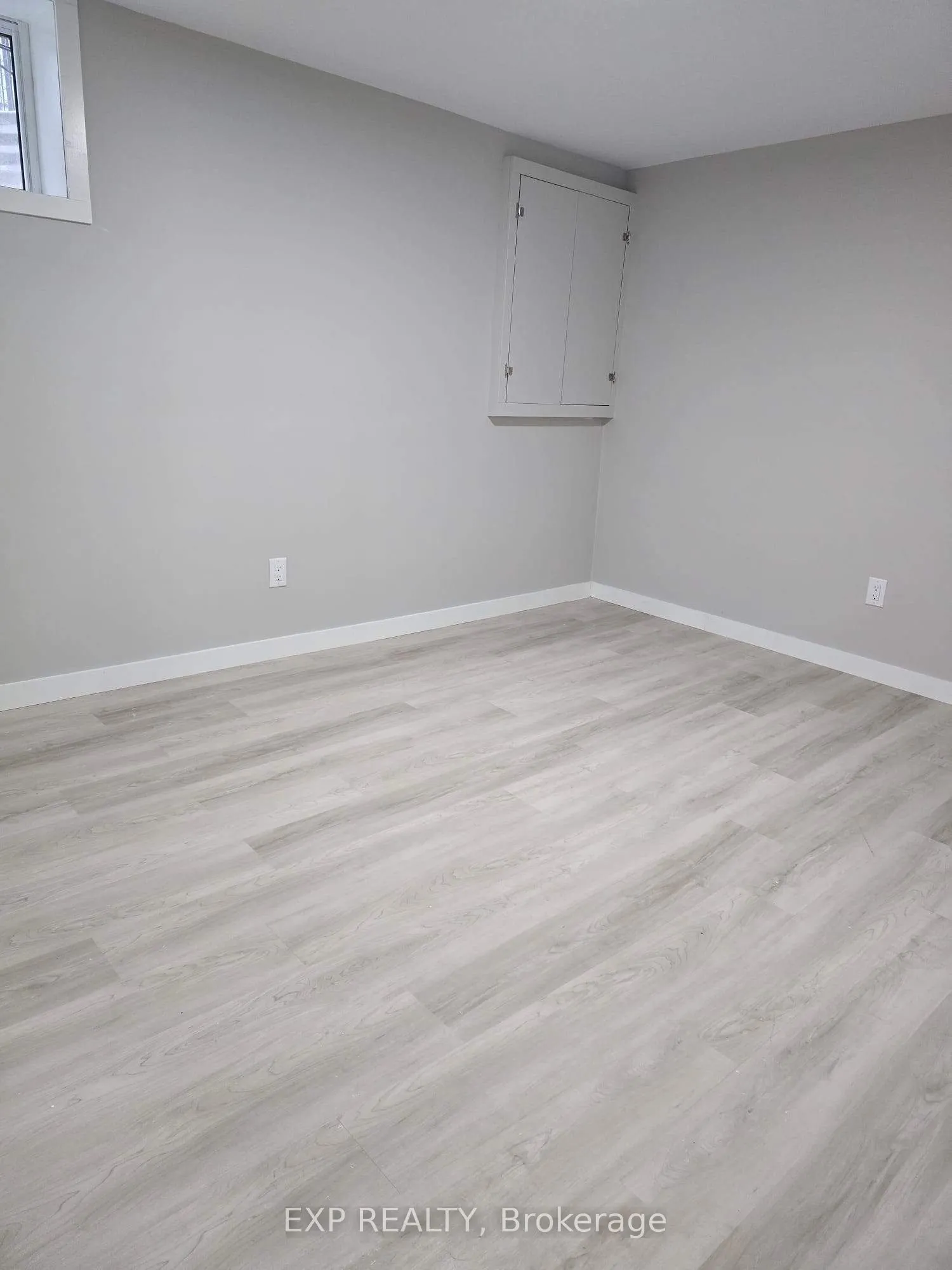 87 Wellington Street E, #Lower Level