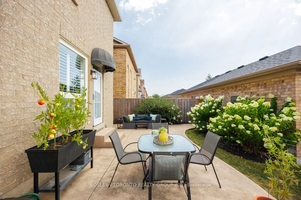 5682 Passion Flower Boulevard N