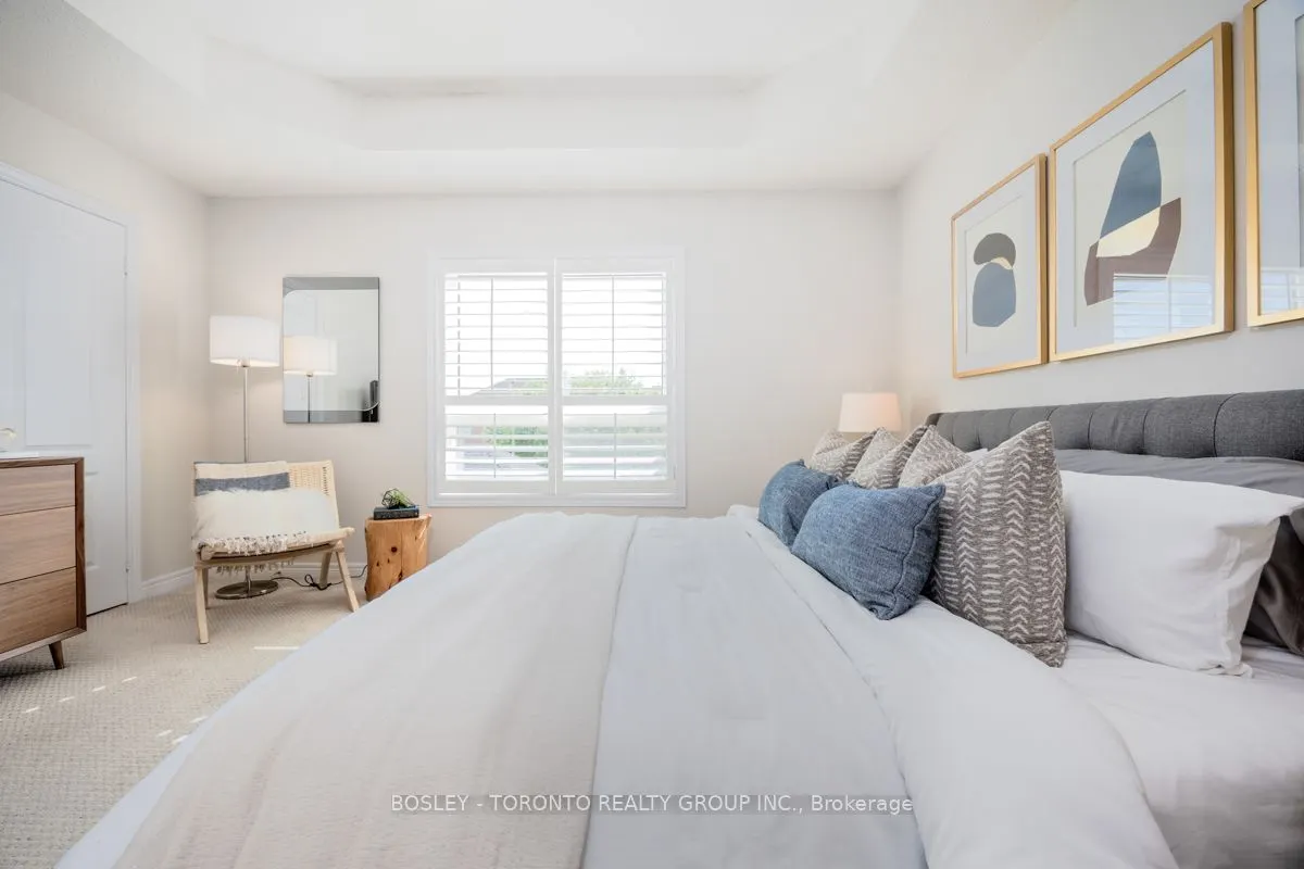 5682 Passion Flower Boulevard N