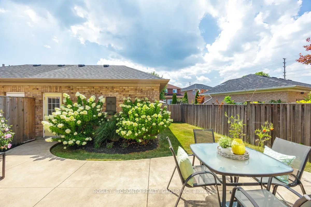 5682 Passion Flower Boulevard N